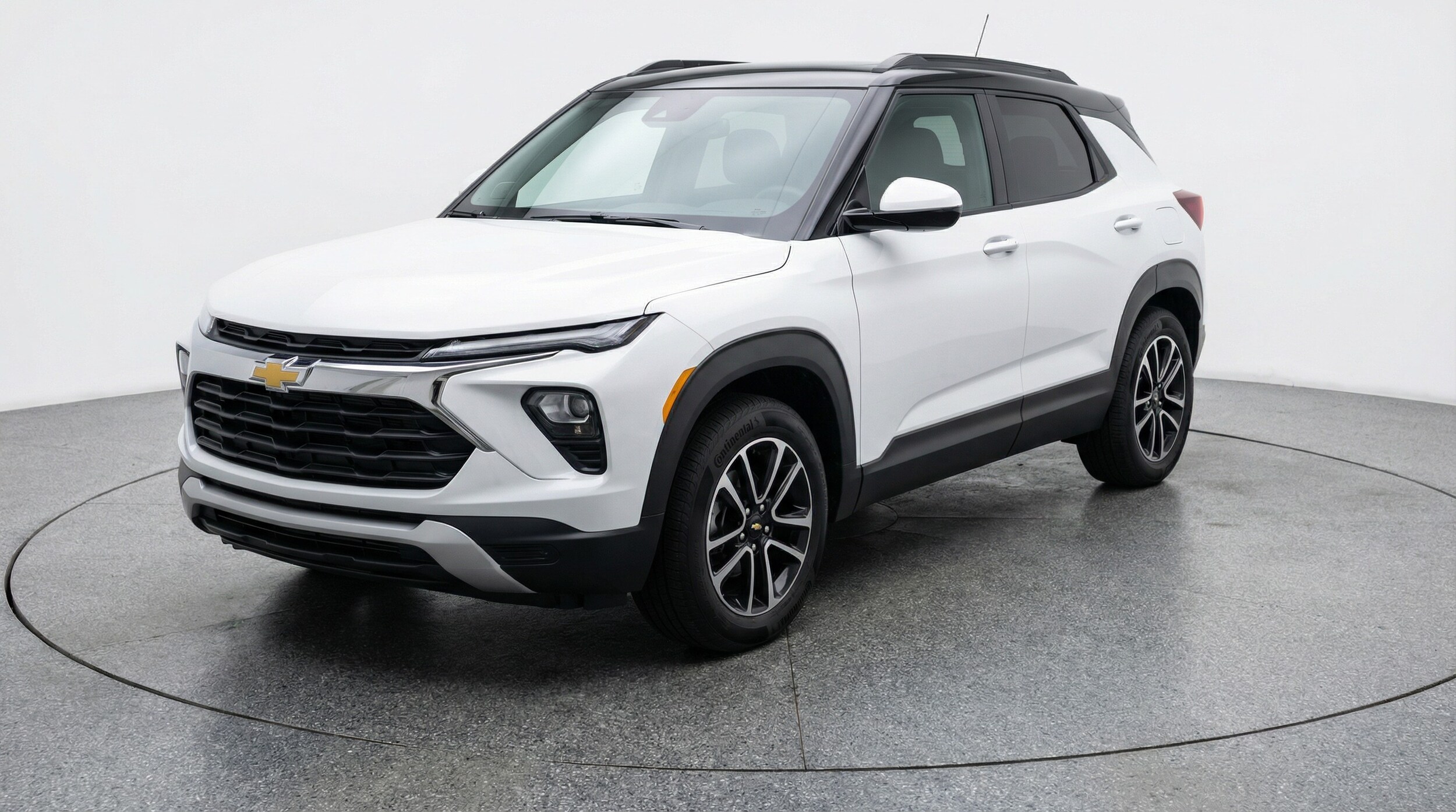 Thumbnail: 2025 Chevrolet TrailBlazer - 3