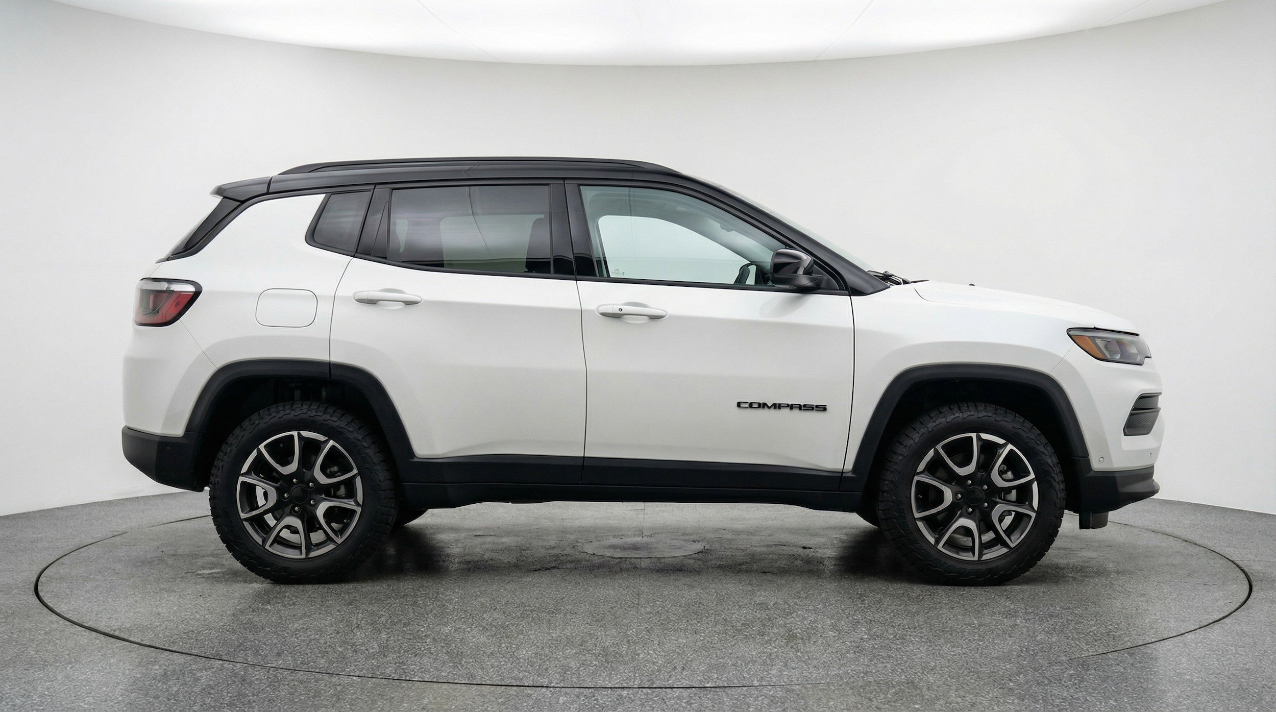 Thumbnail: 2025 Jeep Compass - 11