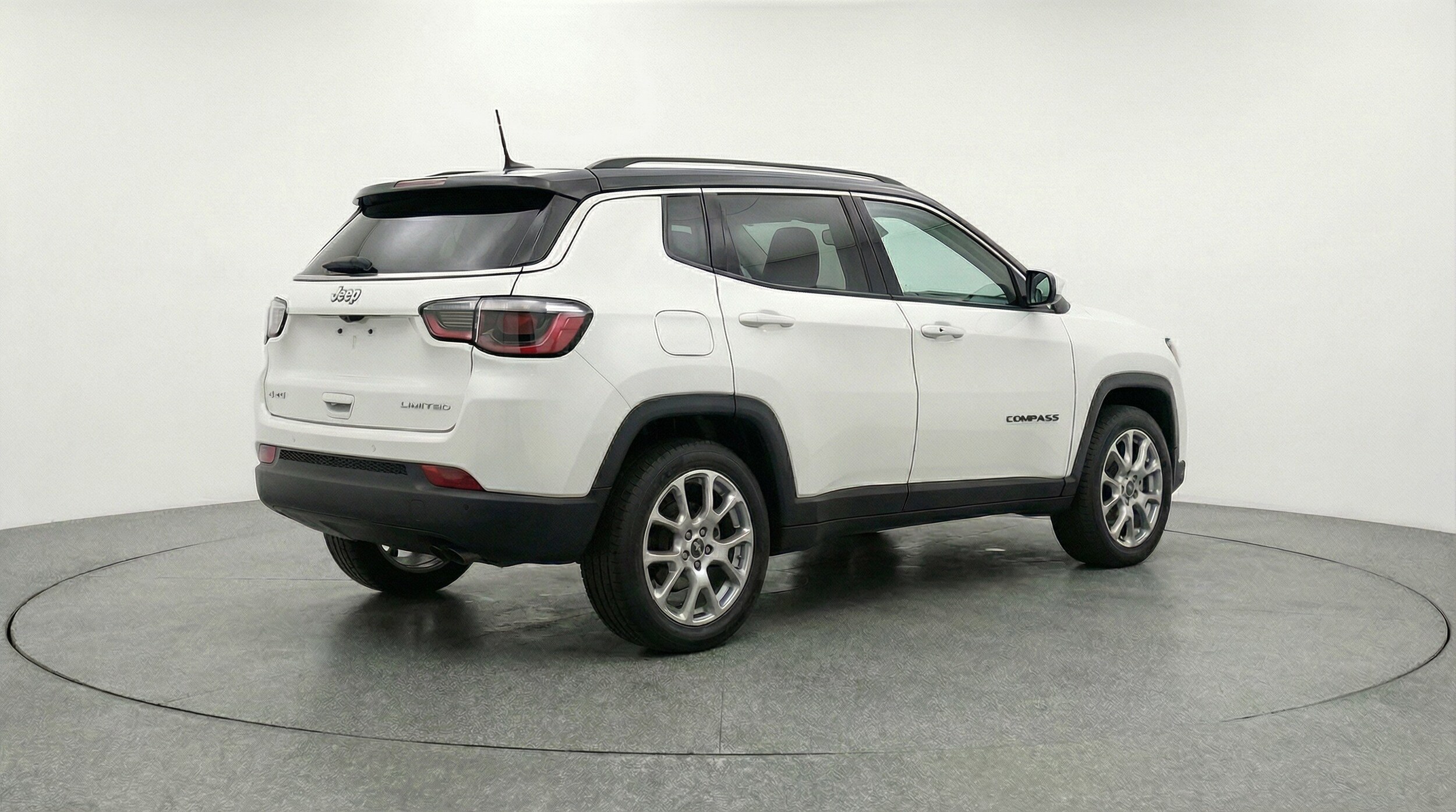 Thumbnail: 2025 Jeep Compass - 9