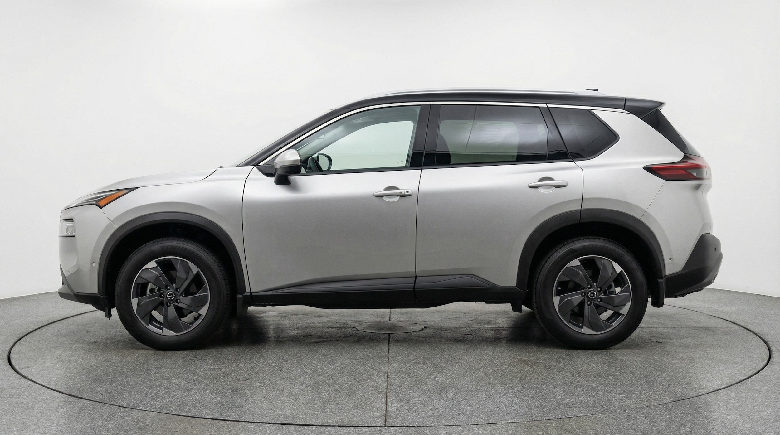 Thumbnail: 2025 Nissan Rogue - 4