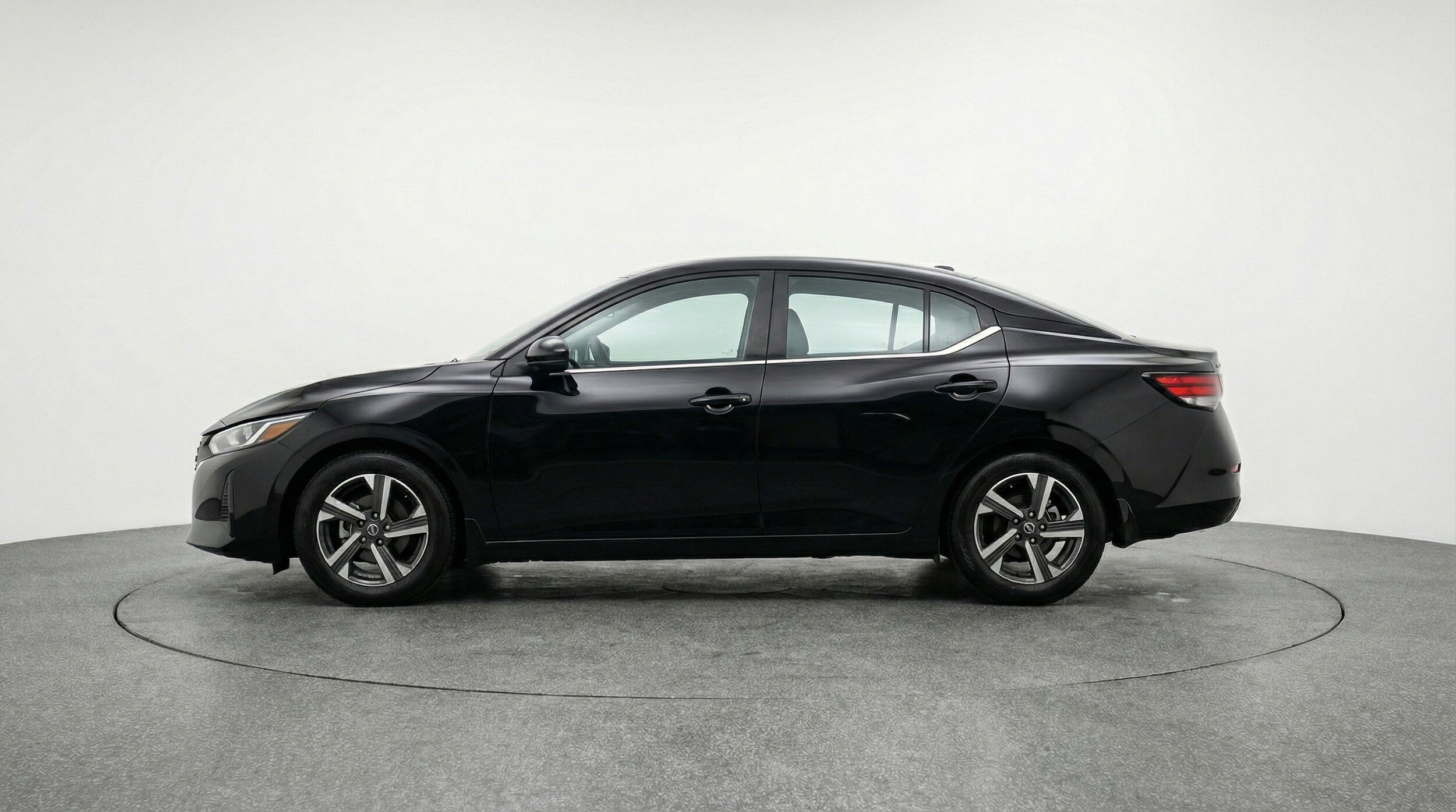 Thumbnail: 2025 Nissan Sentra - 5