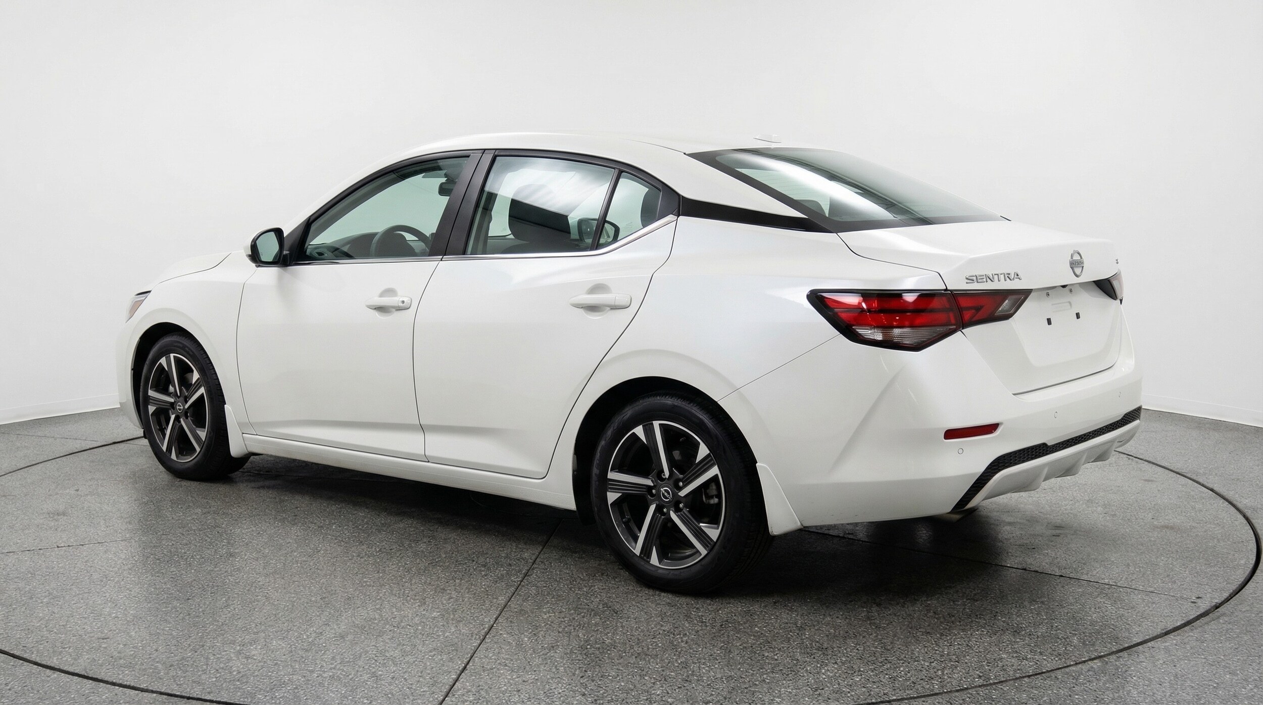 Thumbnail: 2025 Nissan Sentra - 5