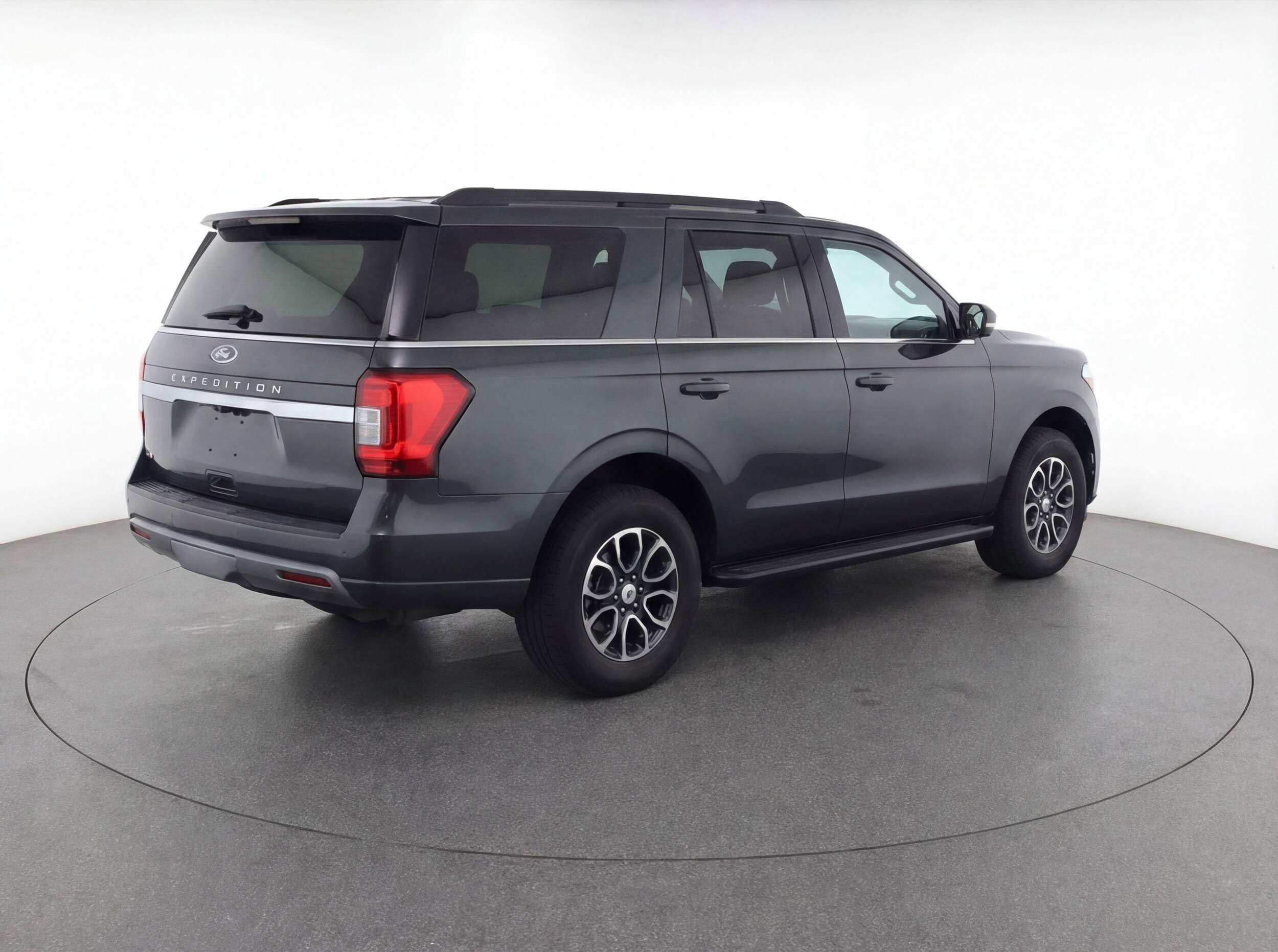 Thumbnail: 2022 Ford Expedition - 9