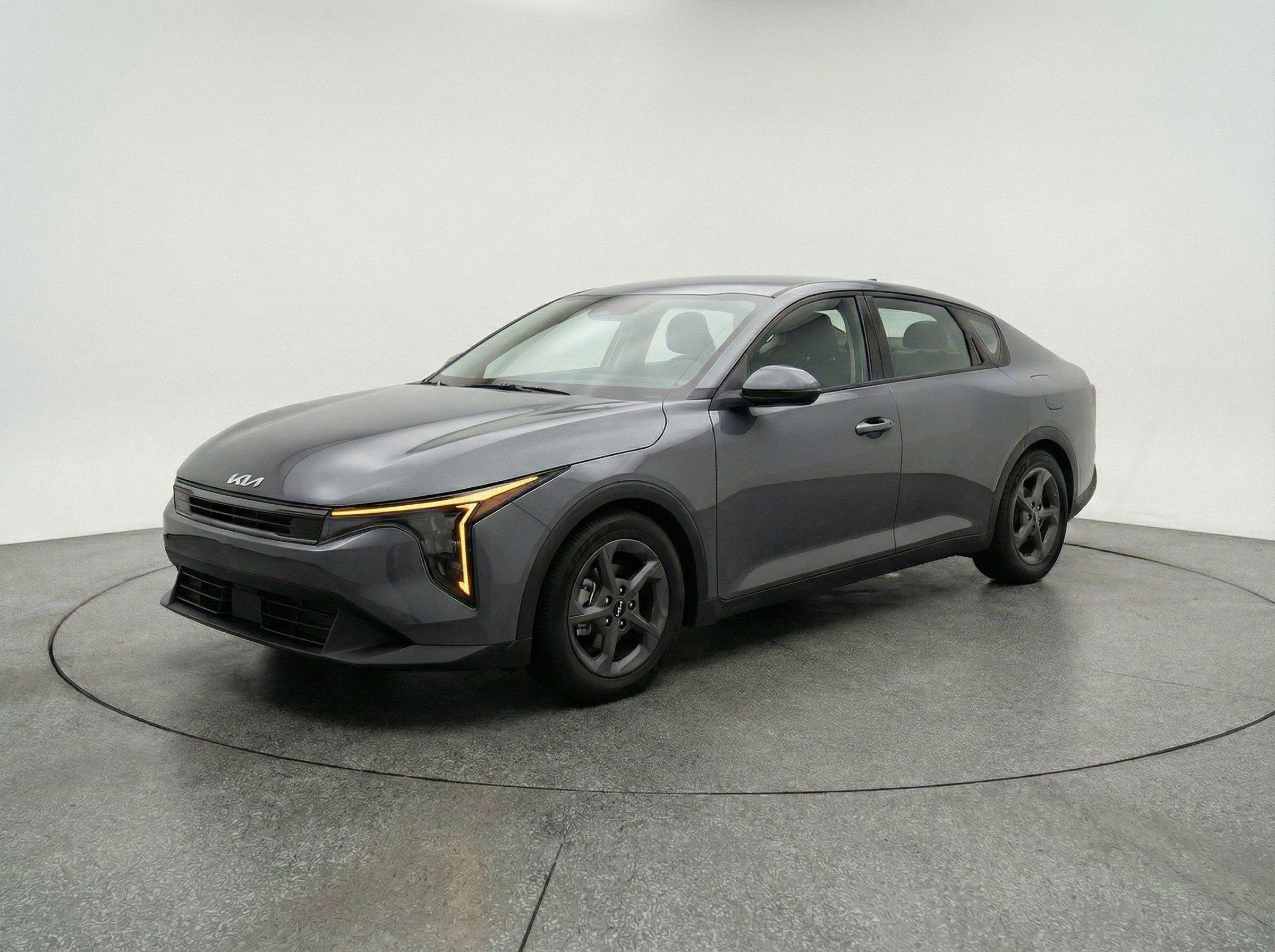 Thumbnail: 2025 Kia K4 - 3