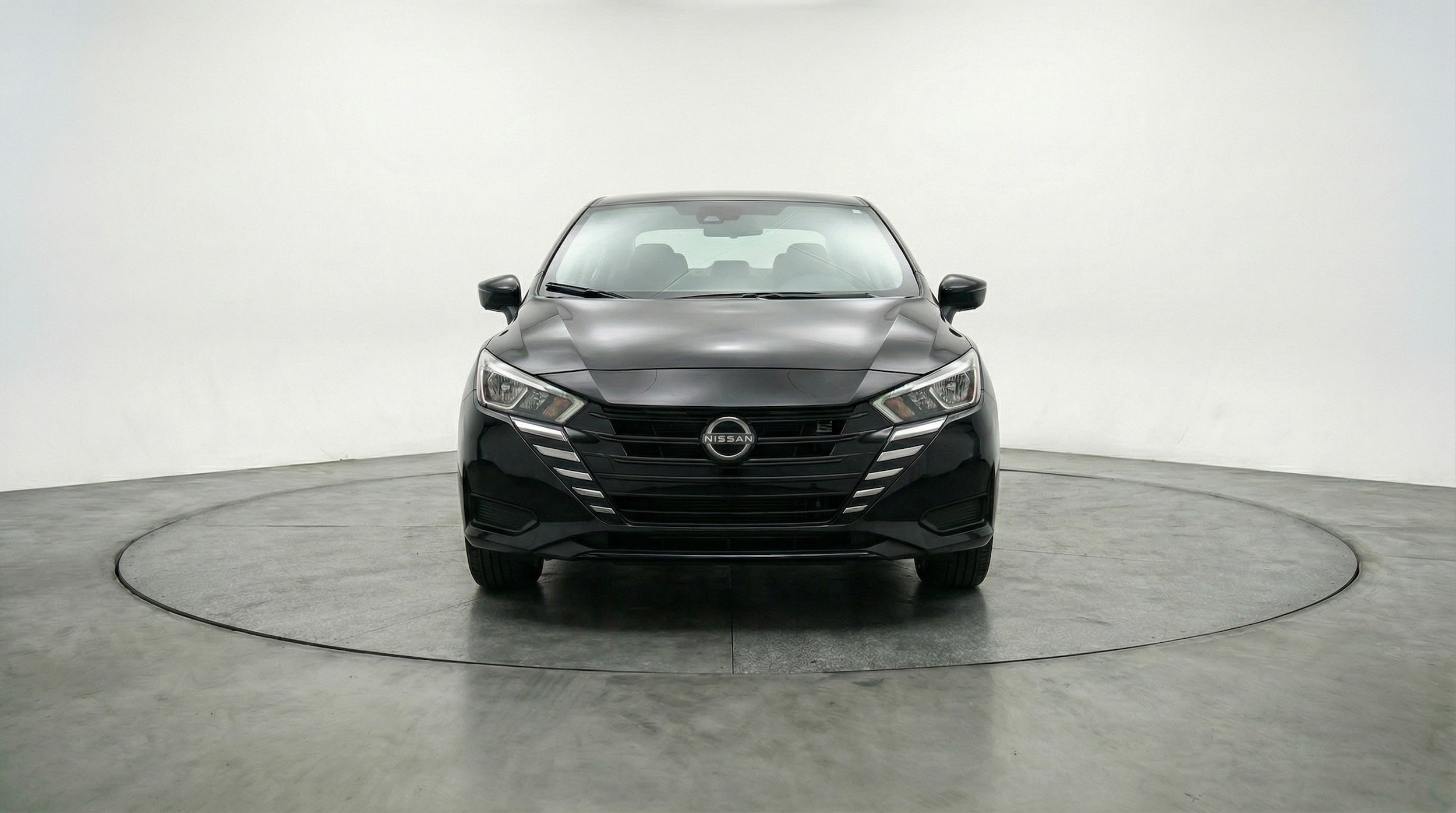 Thumbnail: 2025 Nissan Versa - 2