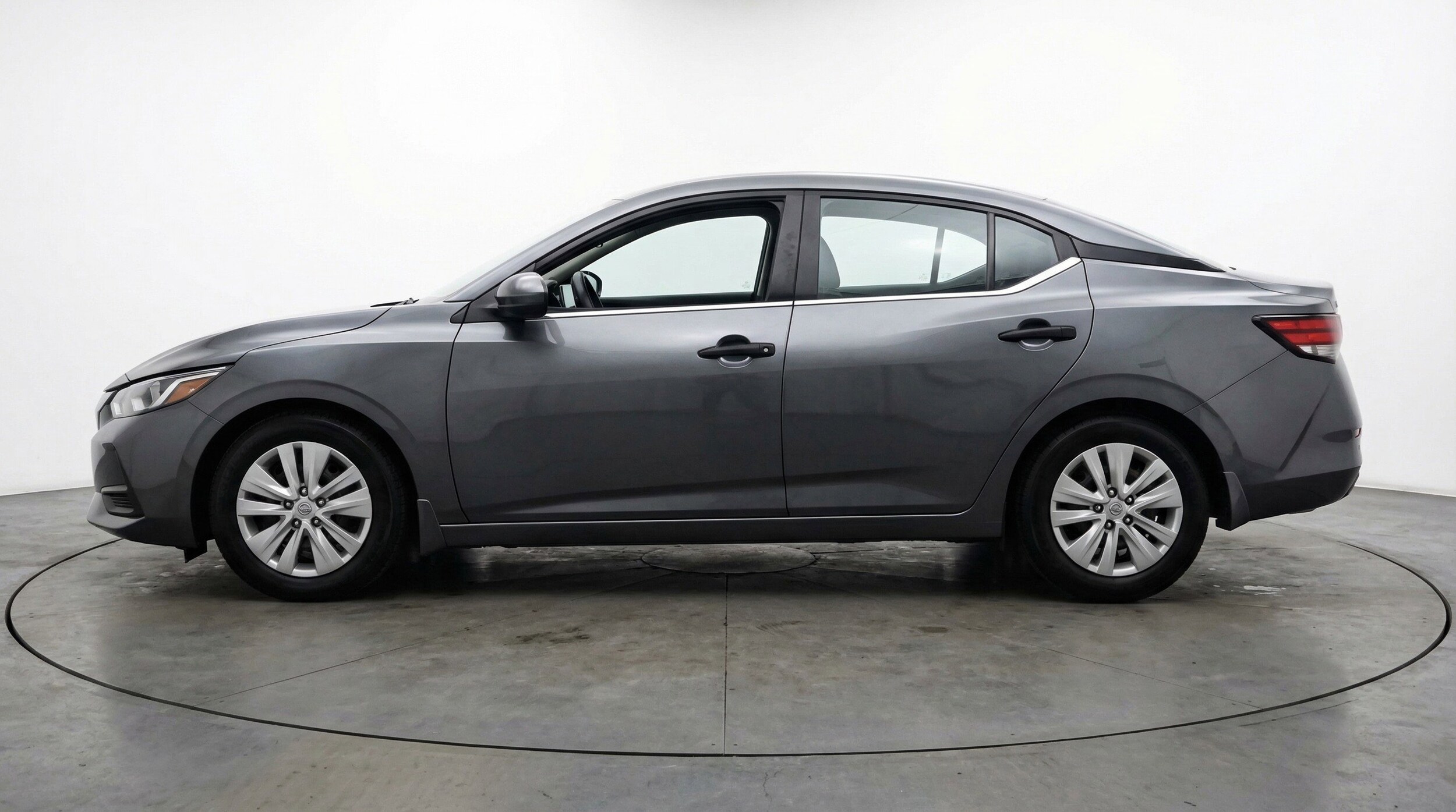 Thumbnail: 2025 Nissan Sentra - 5