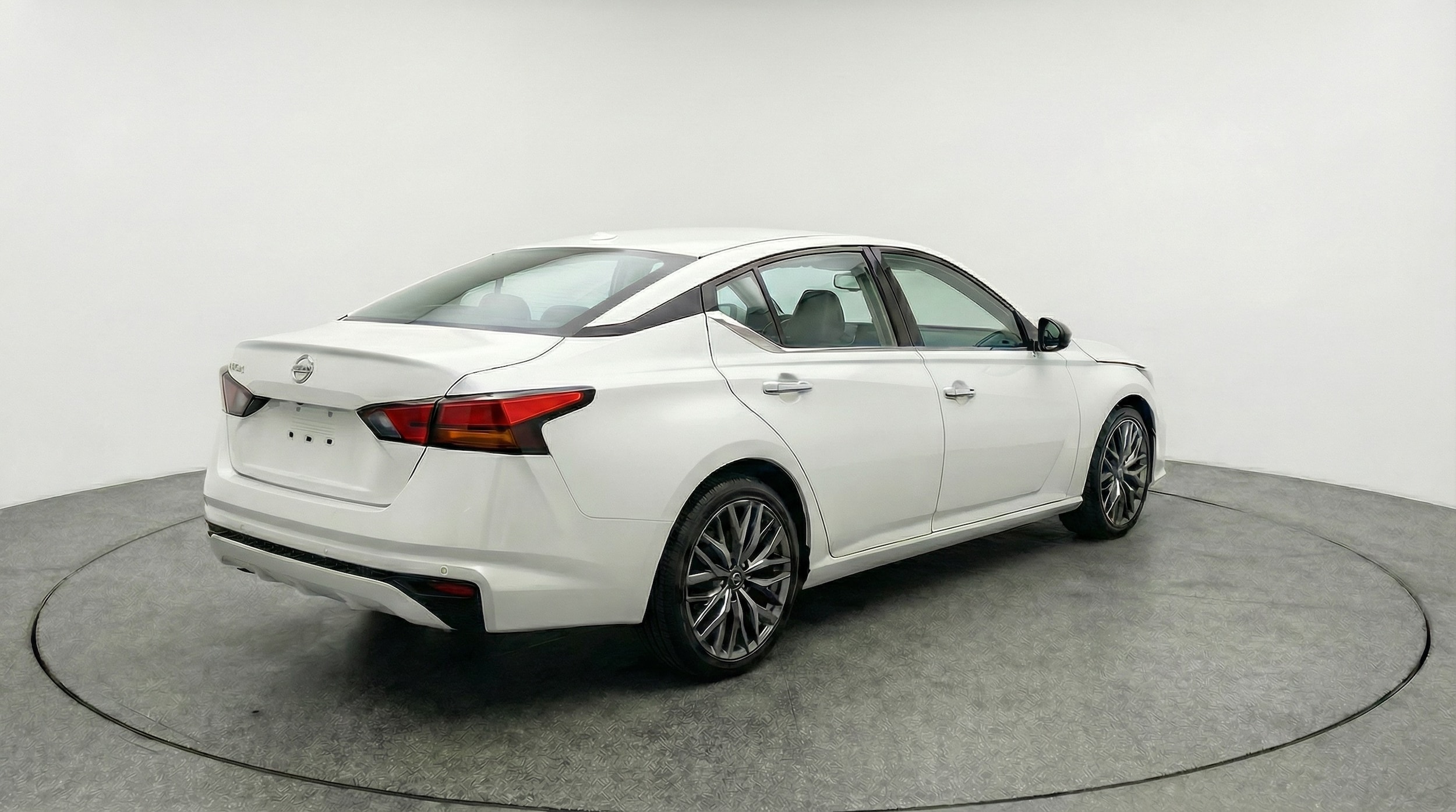 Thumbnail: 2025 Nissan Altima - 7