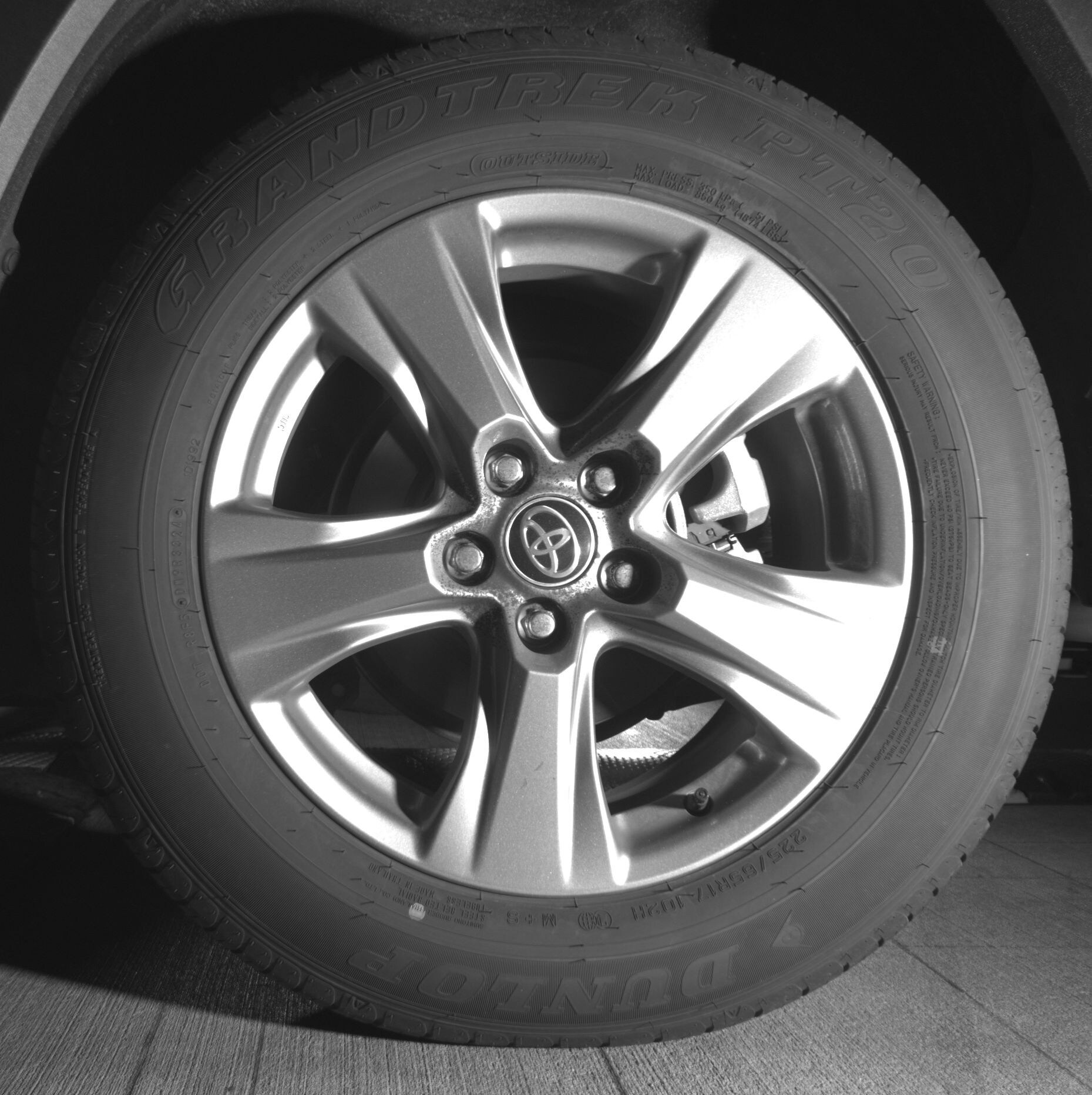 Thumbnail: 2025 Toyota RAV4 - 11