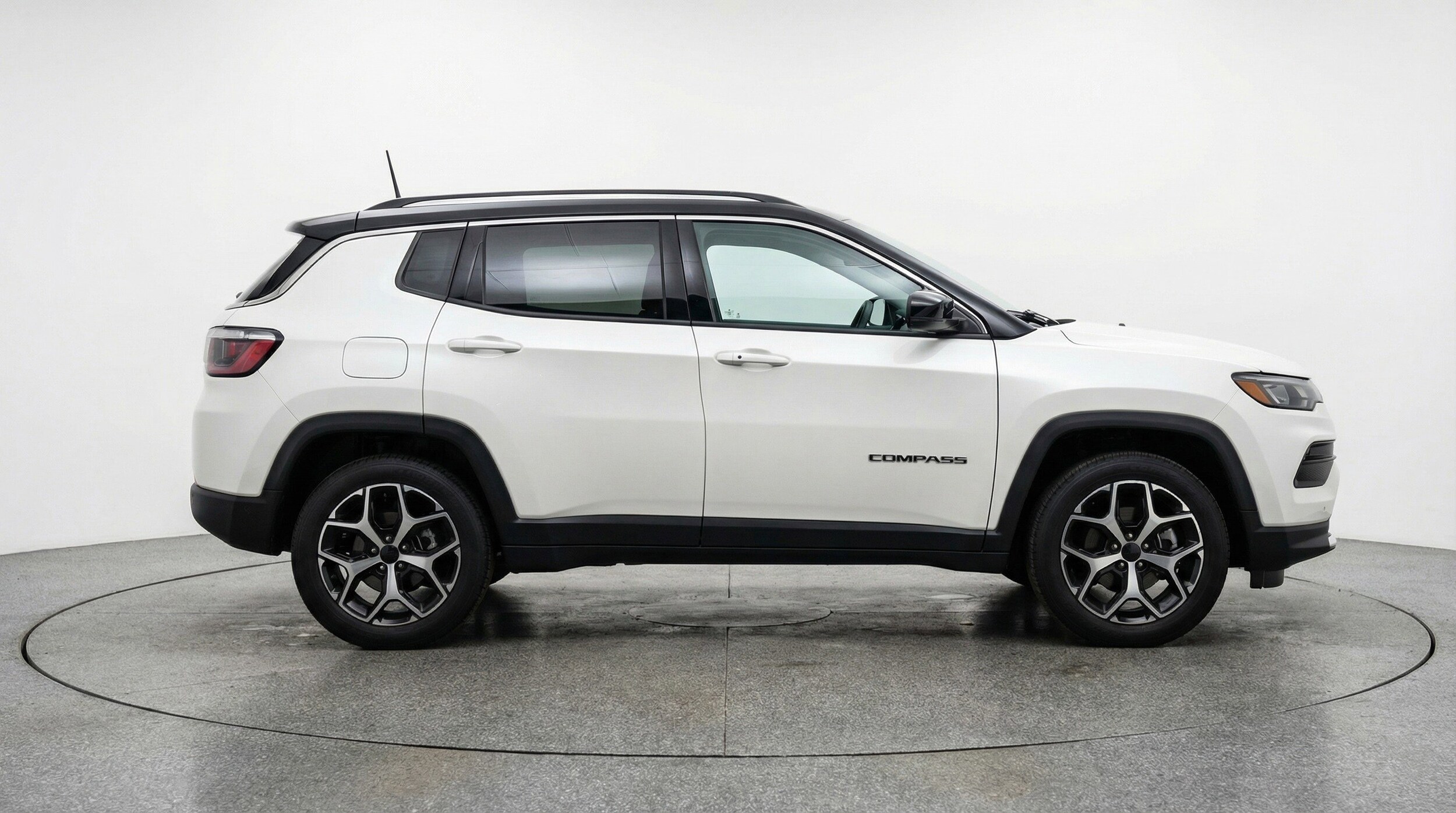 Thumbnail: 2025 Jeep Compass - 11