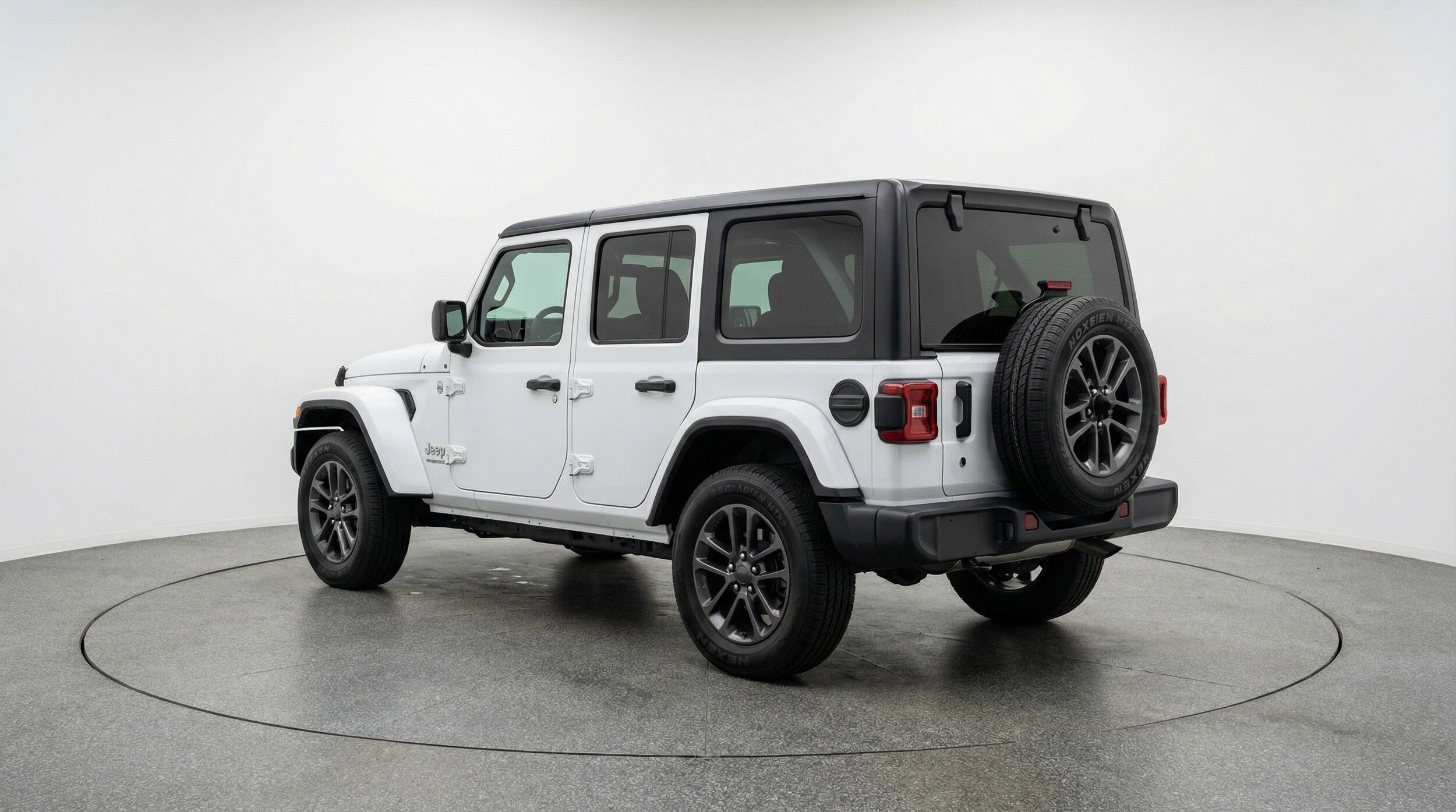 Thumbnail: 2025 Jeep Wrangler - 6