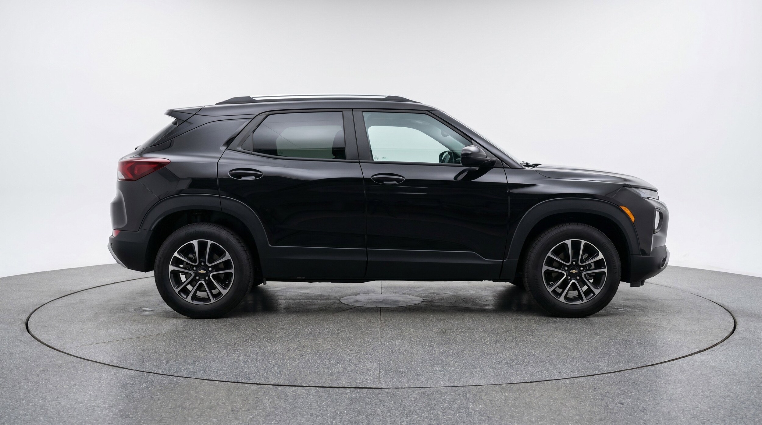 Thumbnail: 2025 Chevrolet TrailBlazer - 11