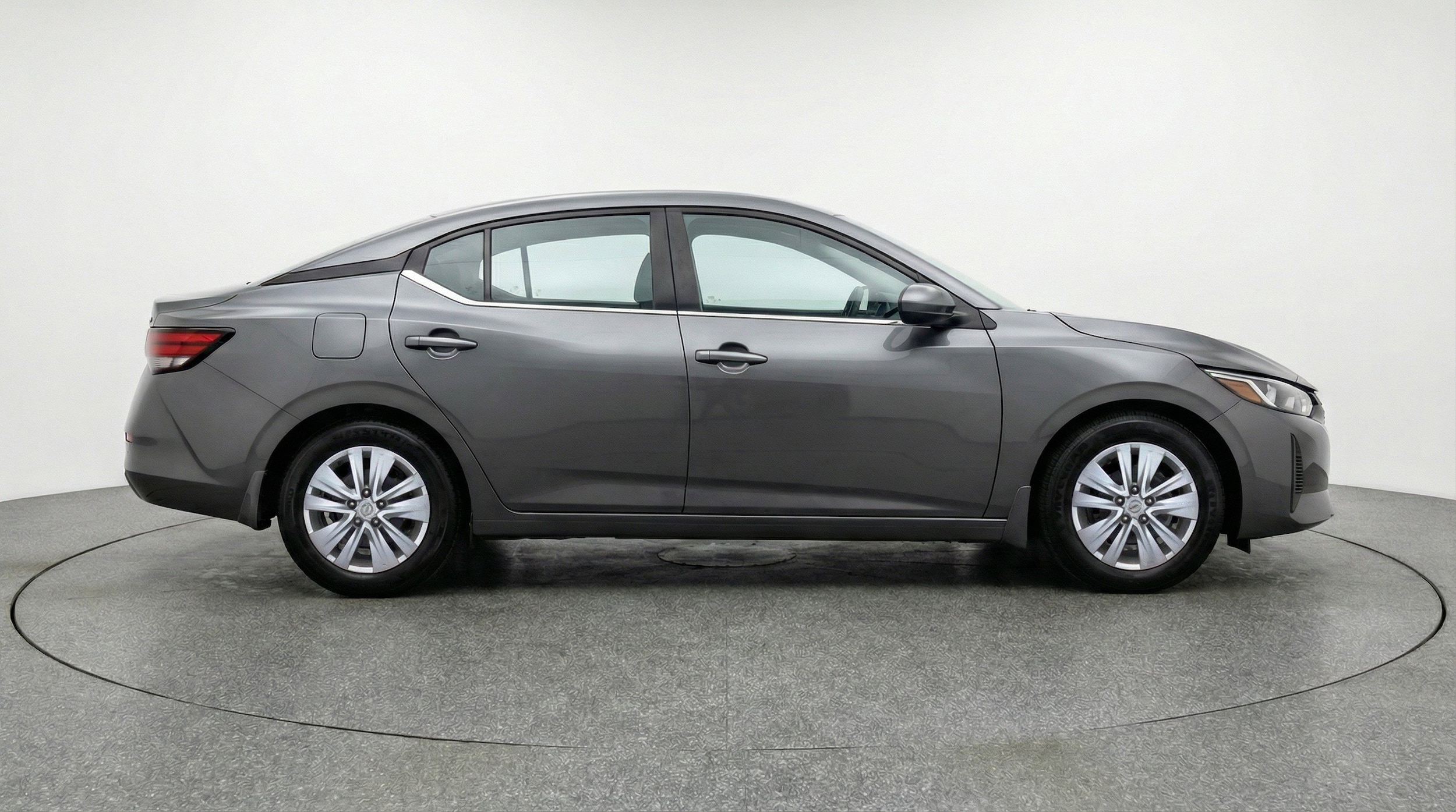 Thumbnail: 2025 Nissan Sentra - 11