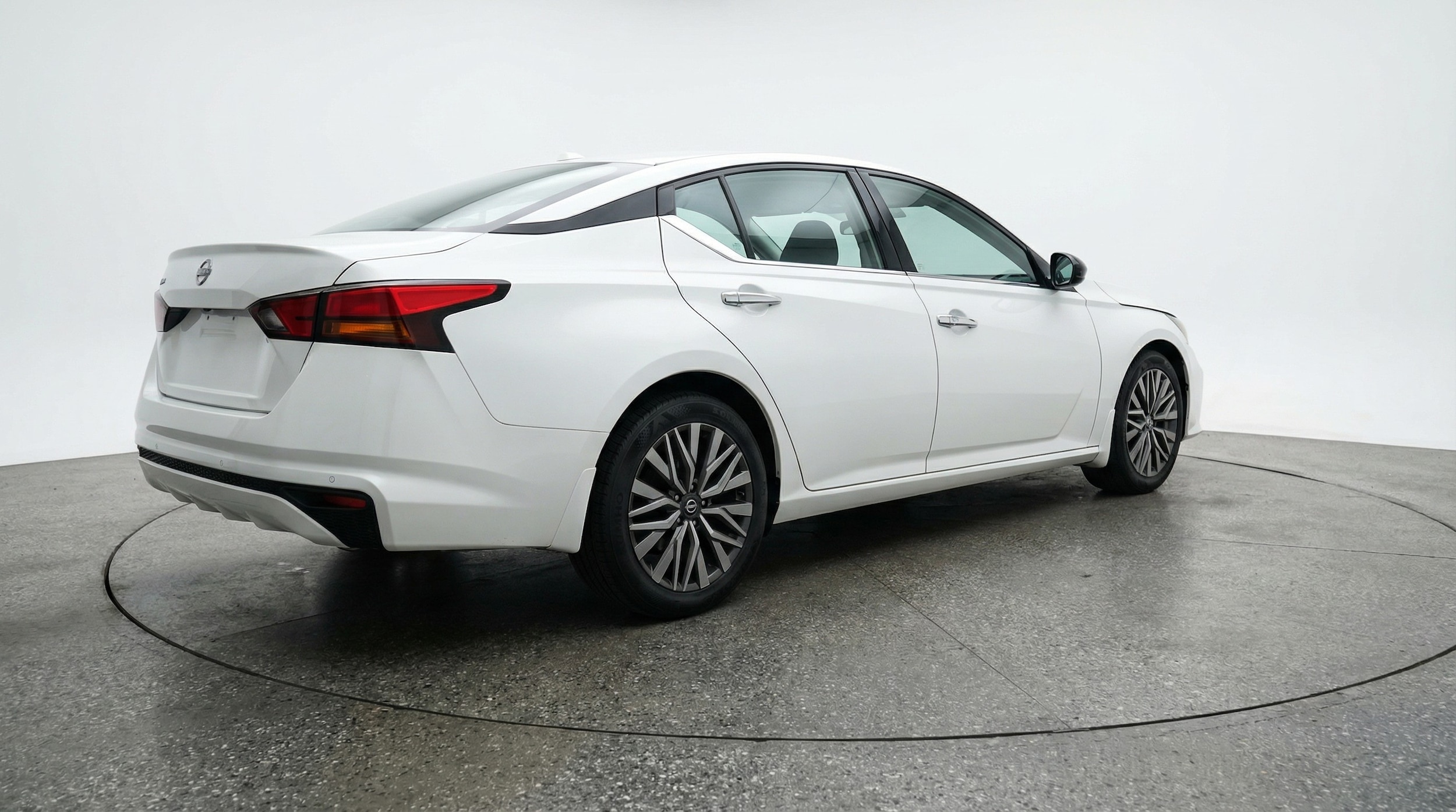 Thumbnail: 2025 Nissan Altima - 7