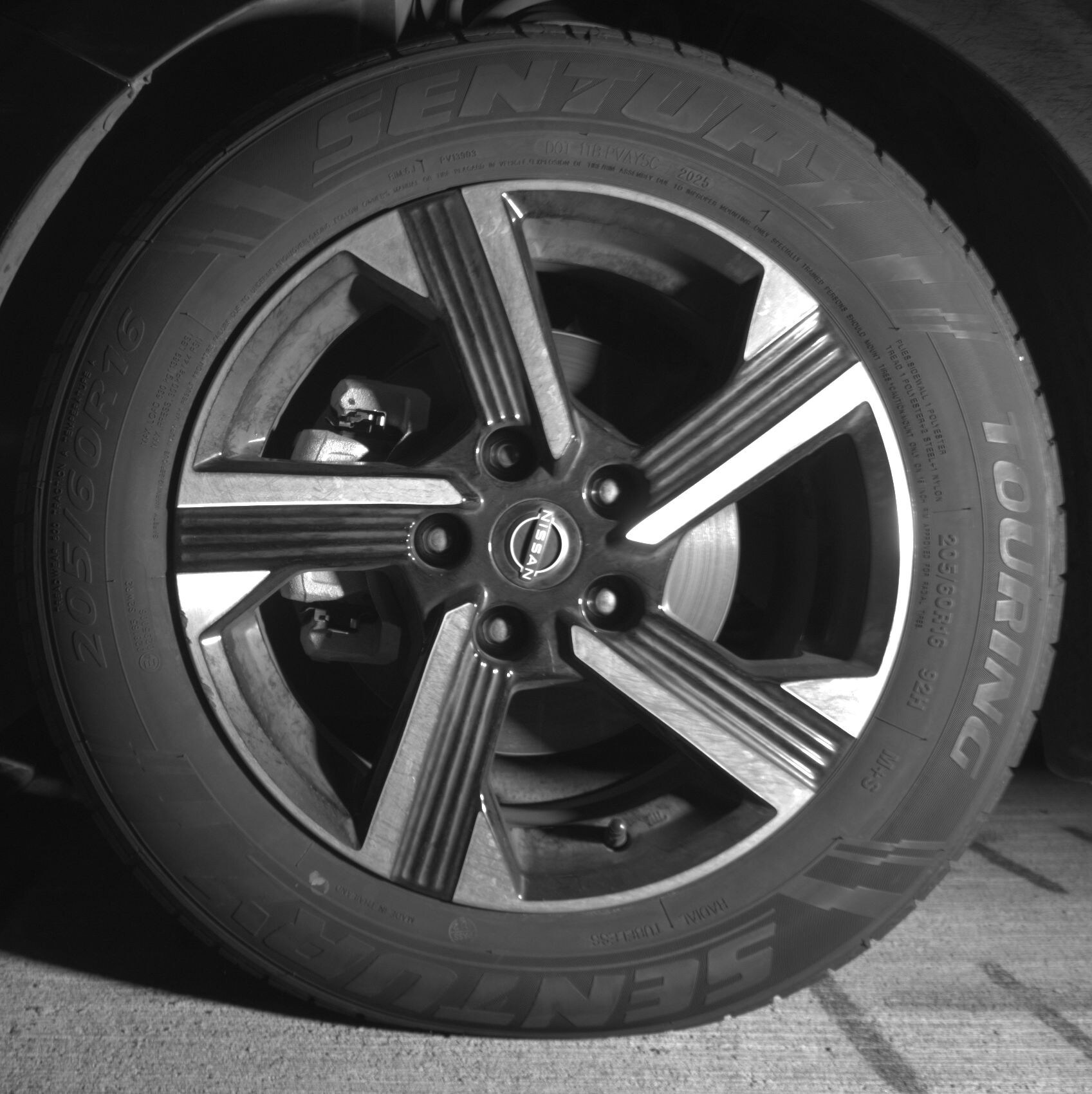 Thumbnail: 2025 Nissan Sentra - 9