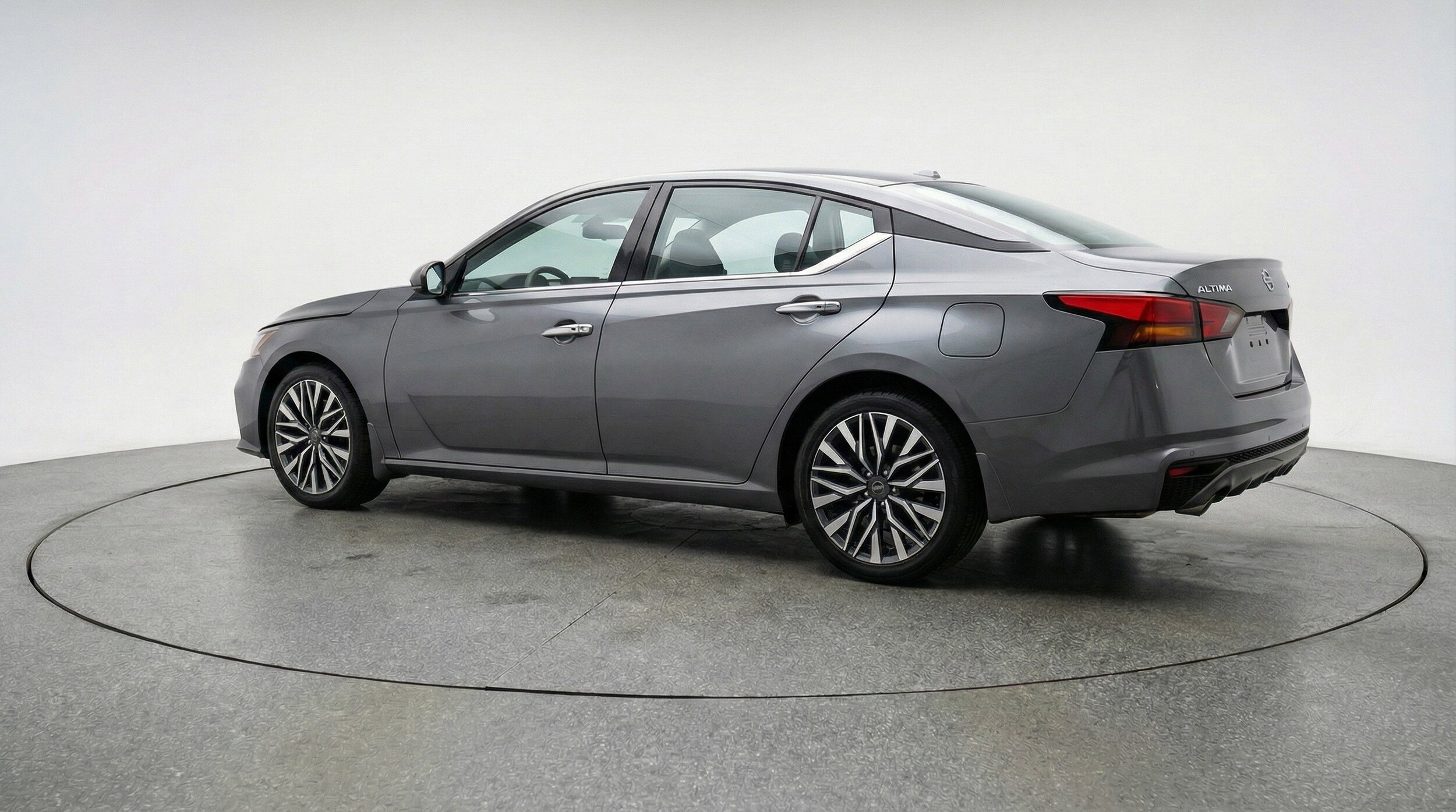 Thumbnail: 2025 Nissan Altima - 6