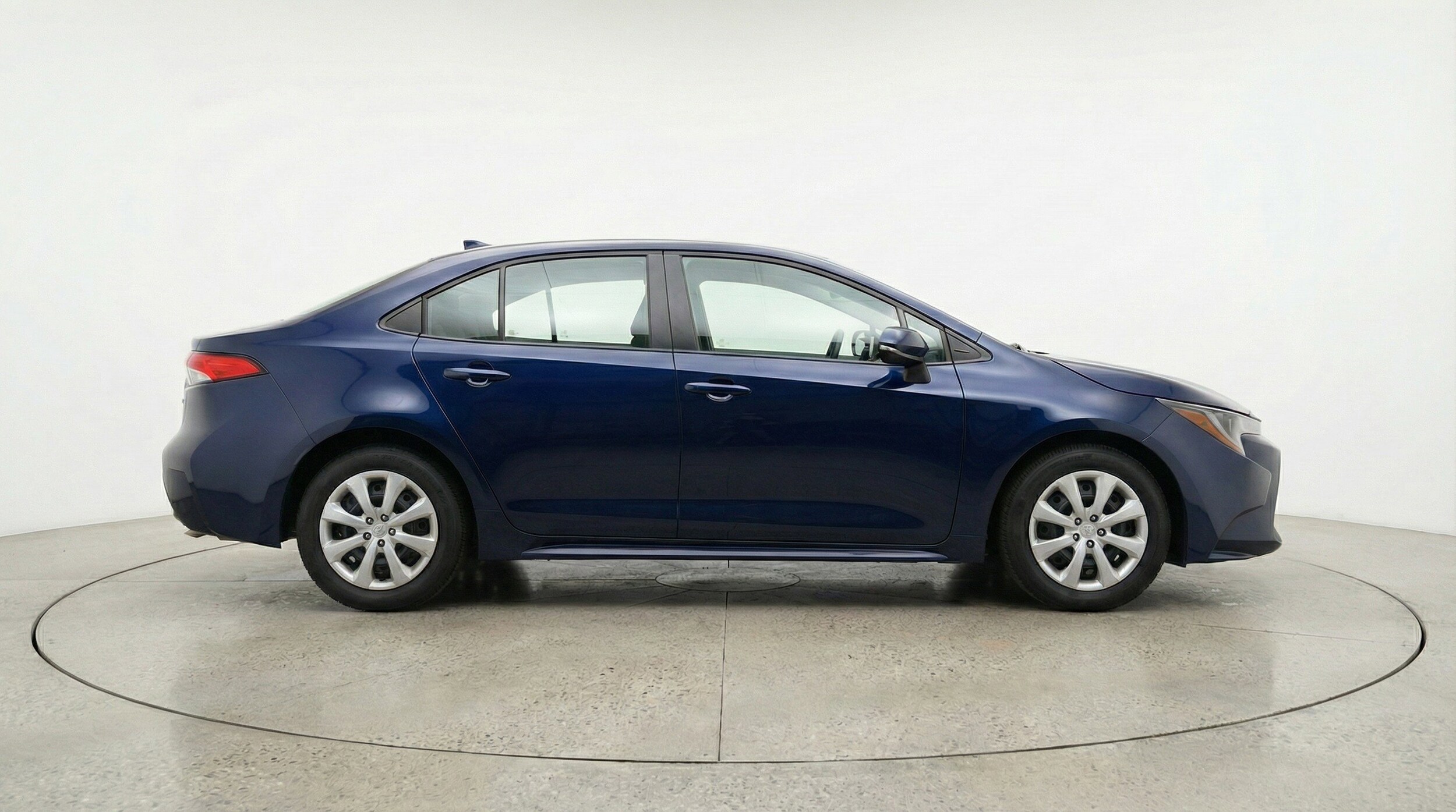 Thumbnail: 2025 Toyota Corolla - 11