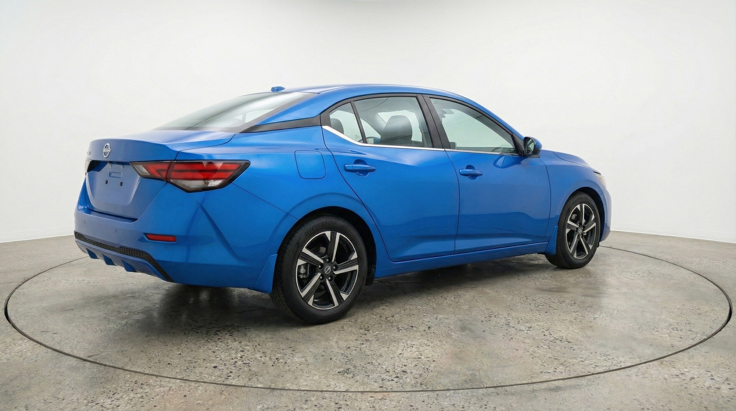 Thumbnail: 2025 Nissan Sentra - 9