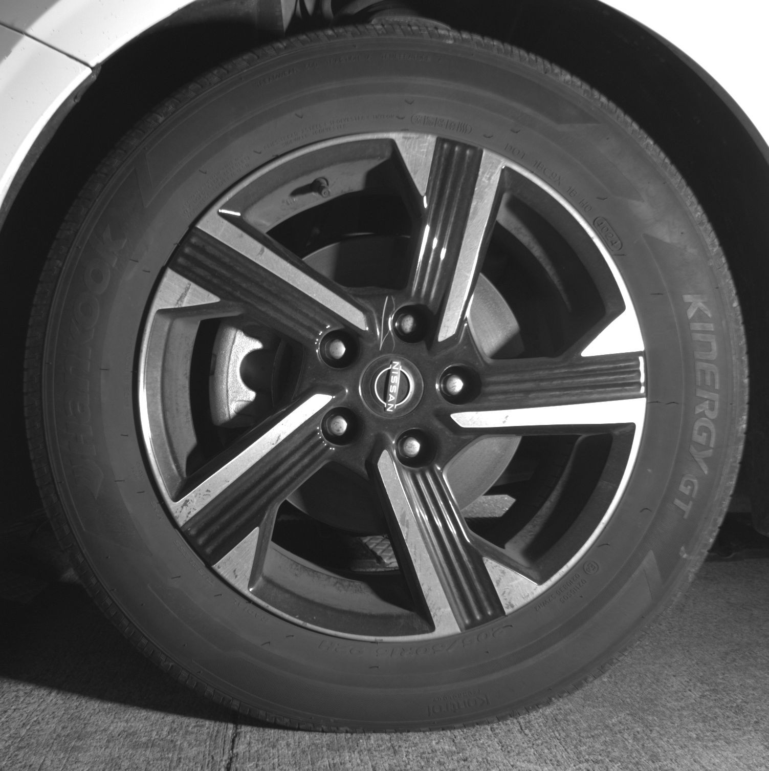 Thumbnail: 2025 Nissan Sentra - 9