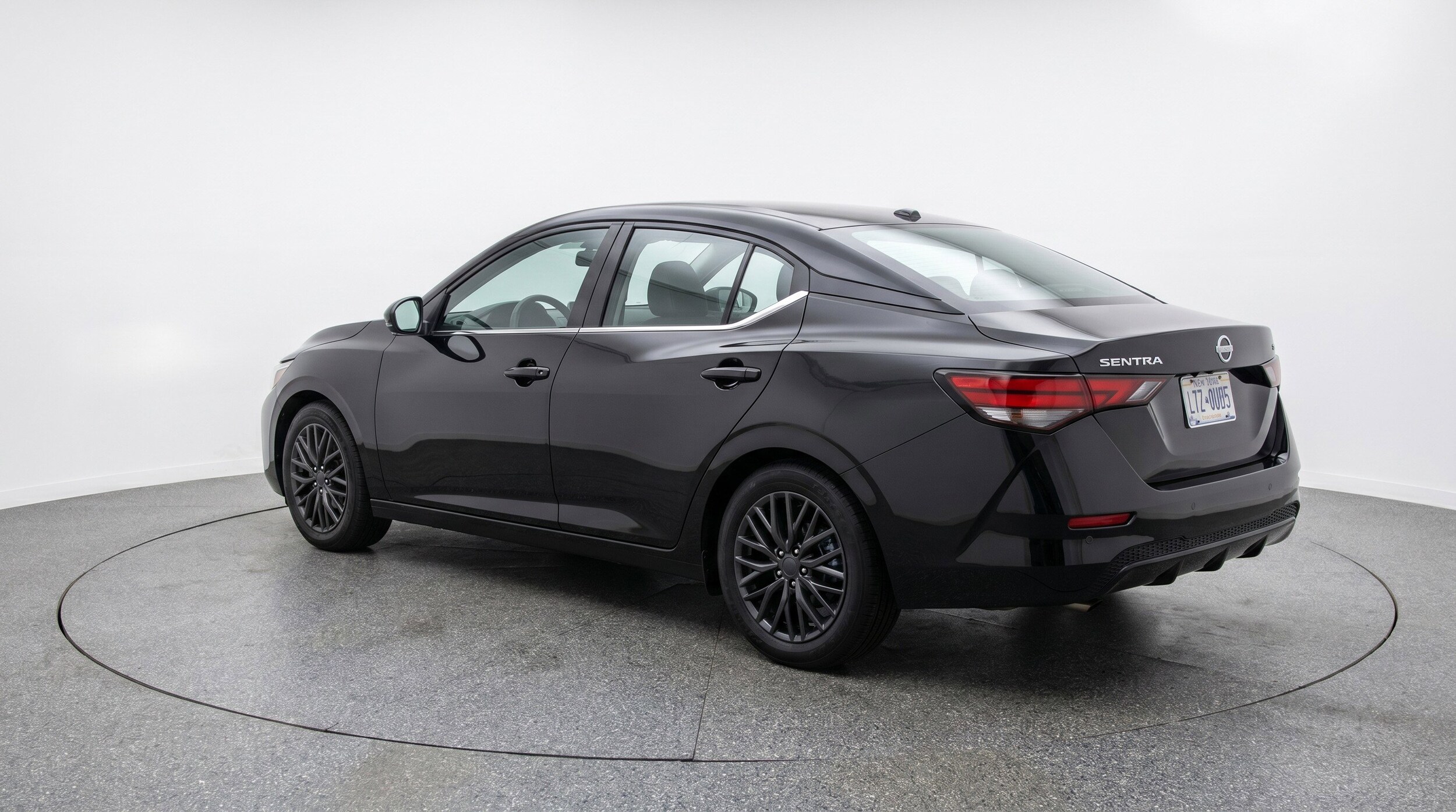 Thumbnail: 2025 Nissan Sentra - 6