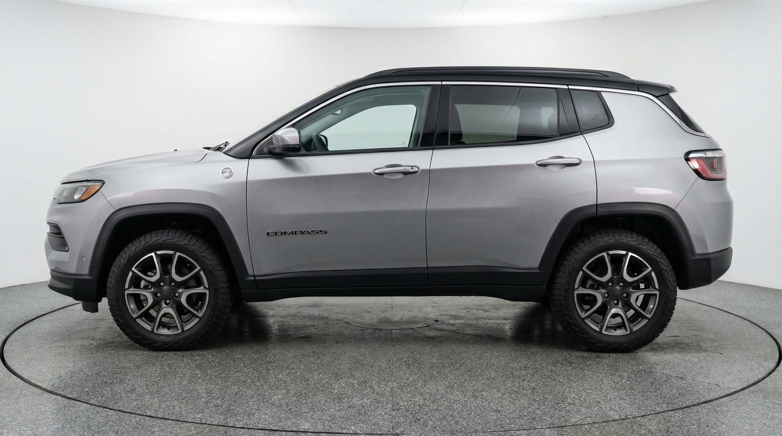 Thumbnail: 2025 Jeep Compass - 4
