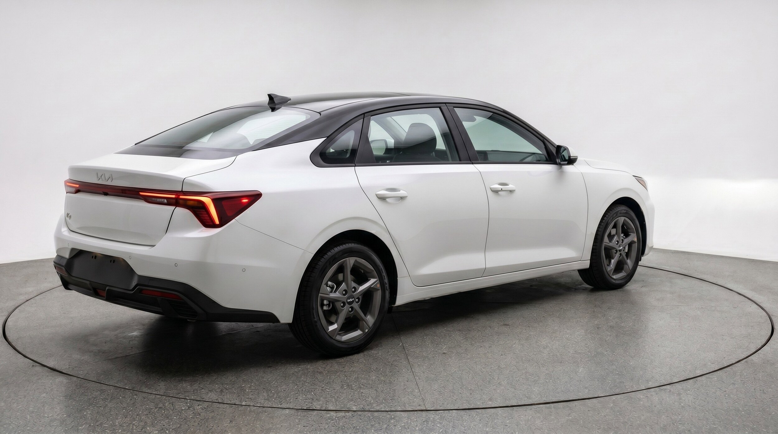 Thumbnail: 2025 Kia K4 - 9