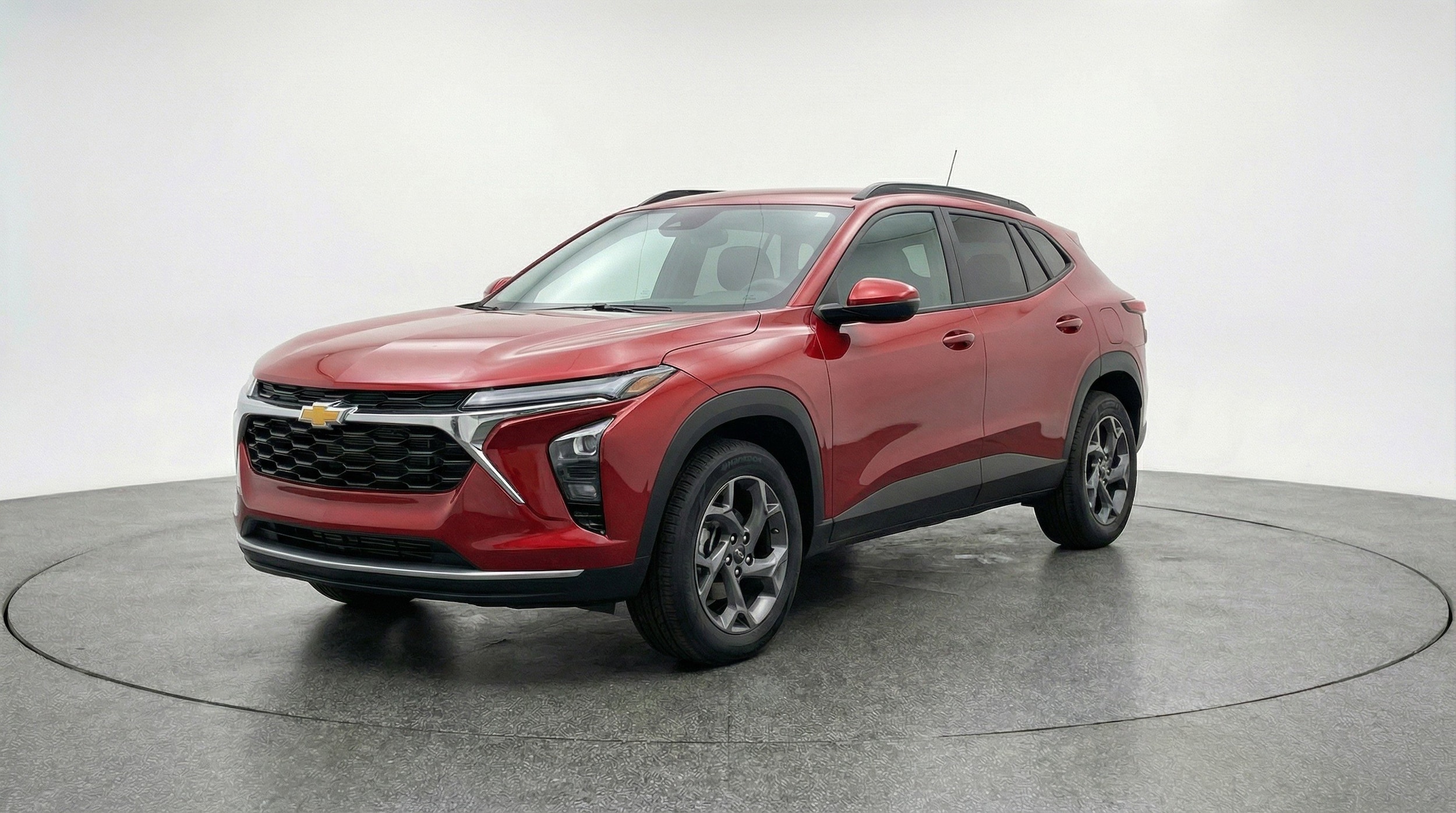 Thumbnail: 2025 Chevrolet Trax - 3