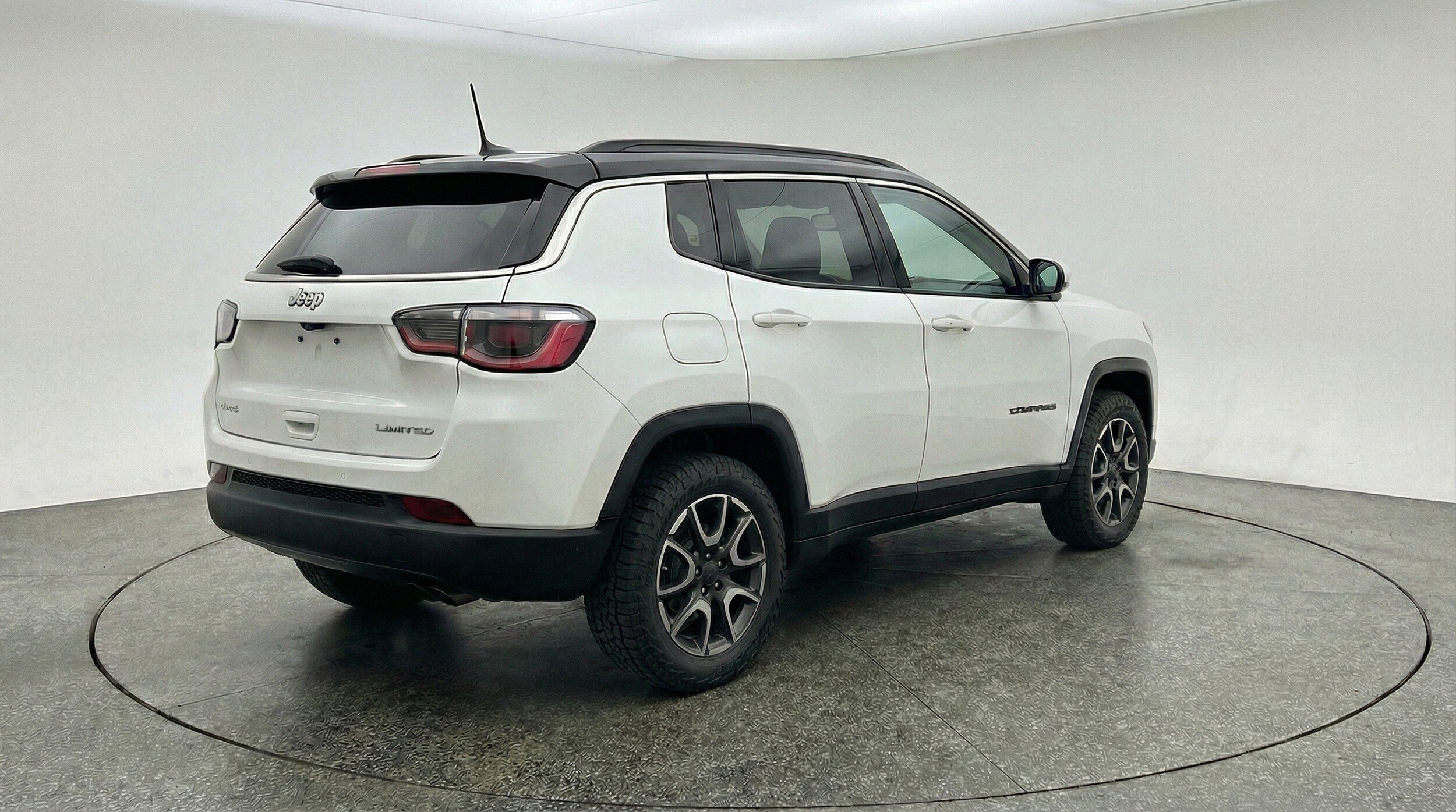 Thumbnail: 2025 Jeep Compass - 9