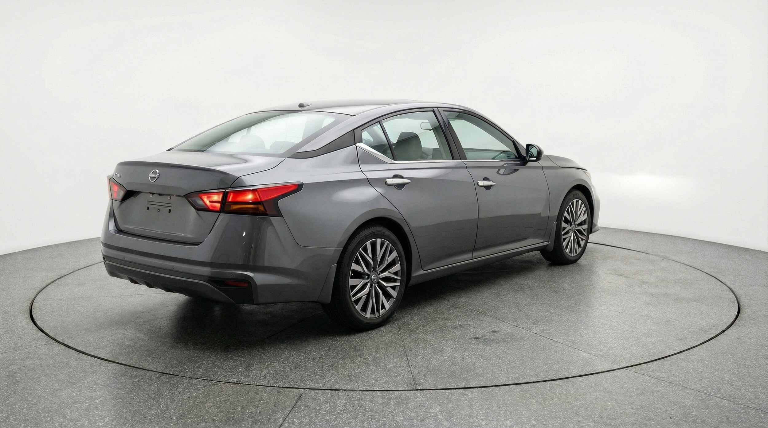 Thumbnail: 2025 Nissan Altima - 7