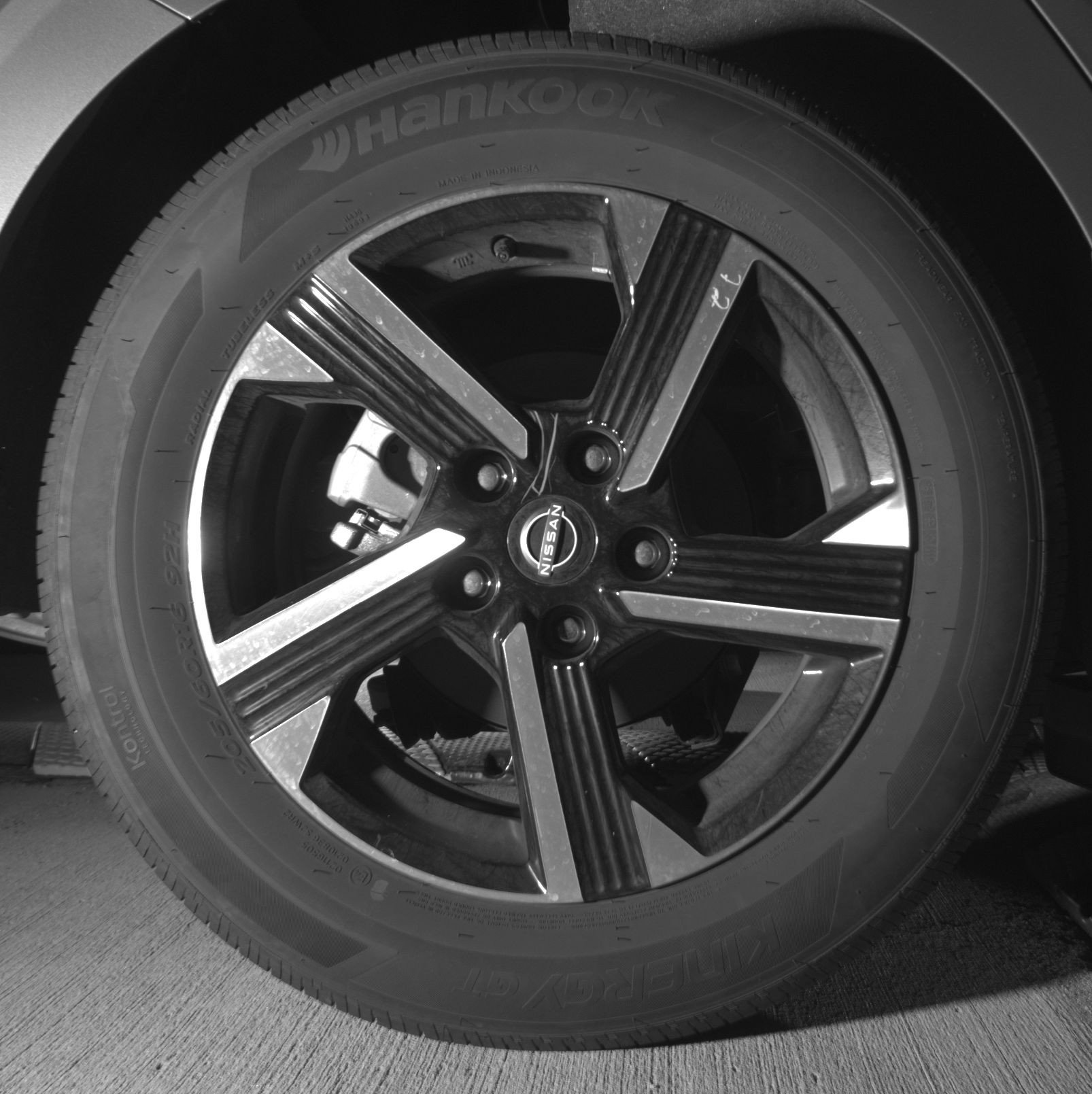 Thumbnail: 2025 Nissan Sentra - 15