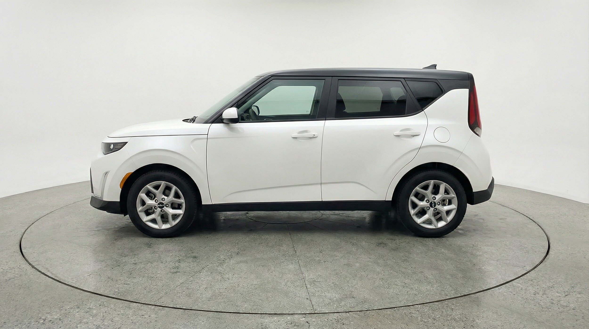 Thumbnail: 2025 Kia Soul - 4