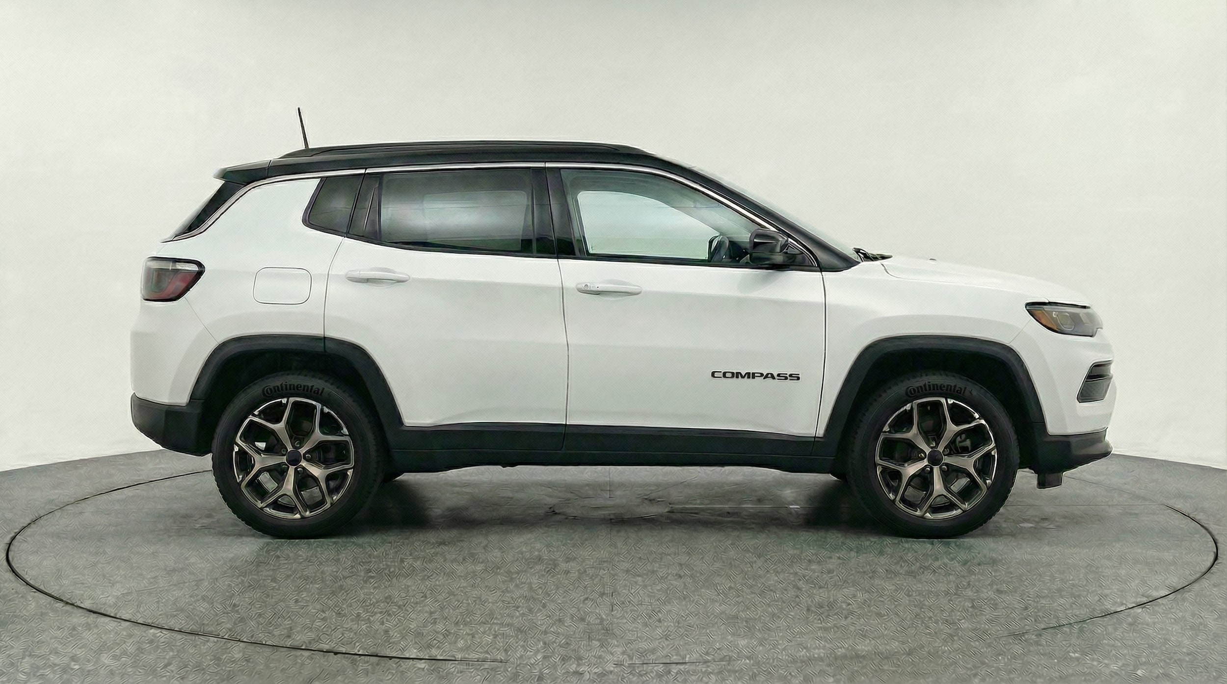 Thumbnail: 2025 Jeep Compass - 8