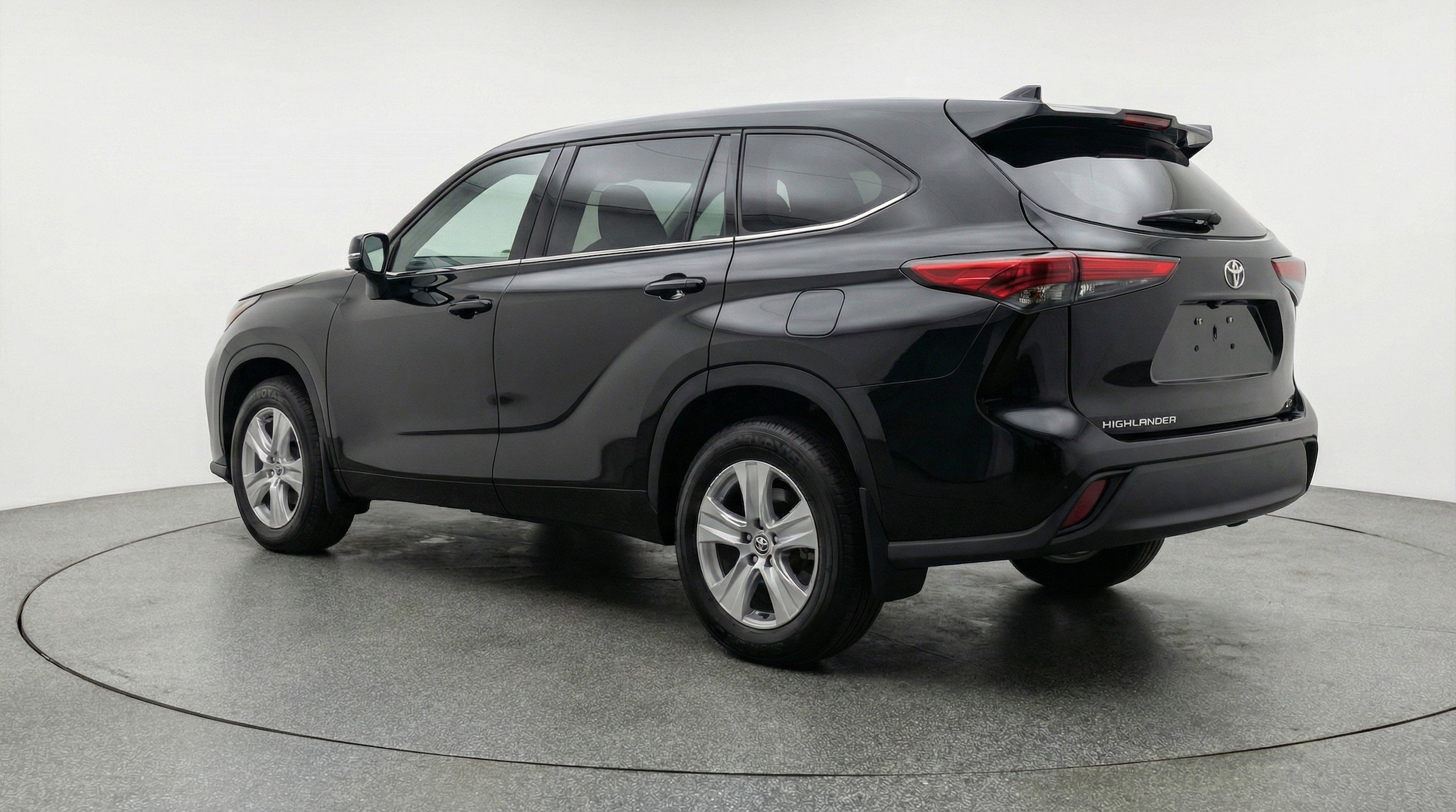 Thumbnail: 2025 Toyota Highlander - 6