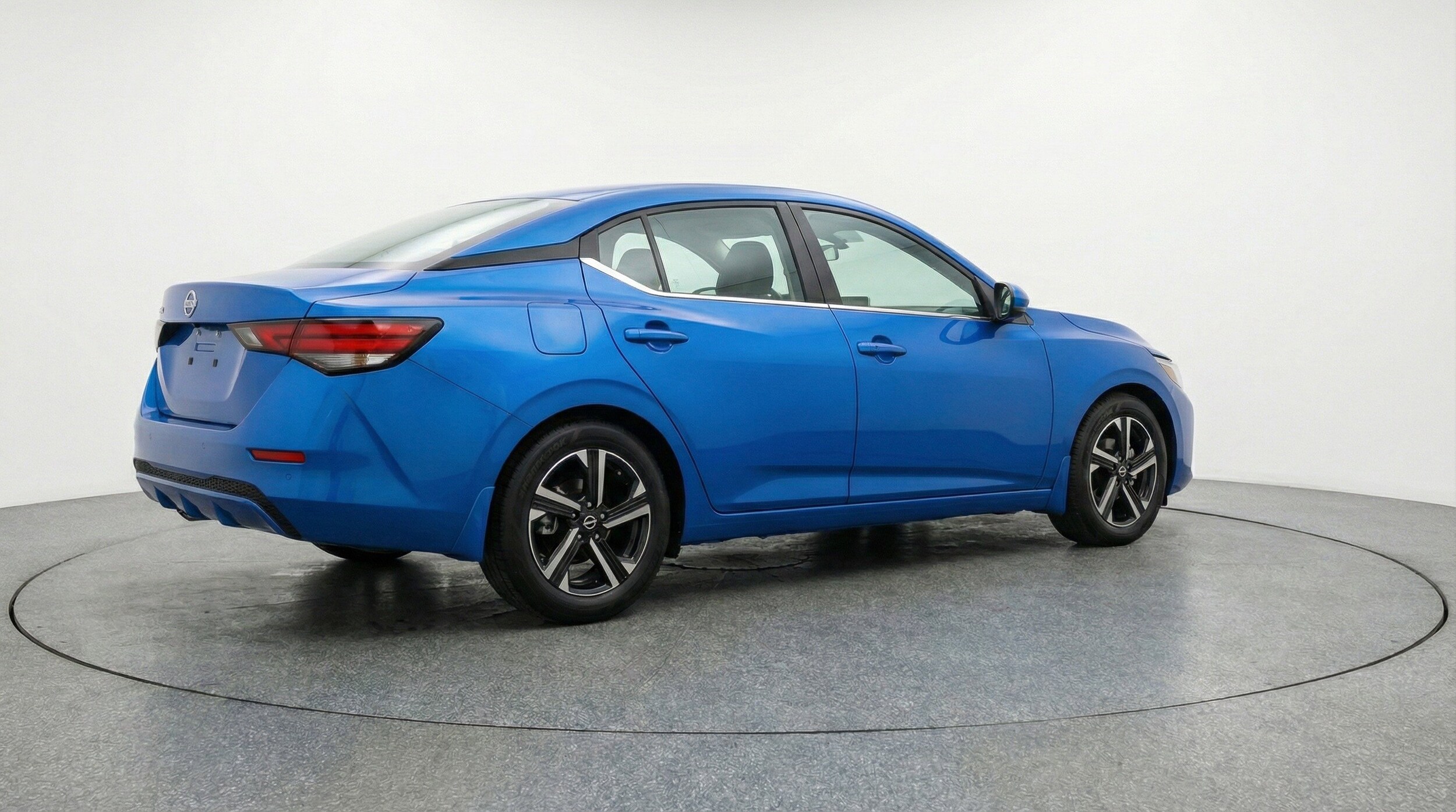 Thumbnail: 2025 Nissan Sentra - 9