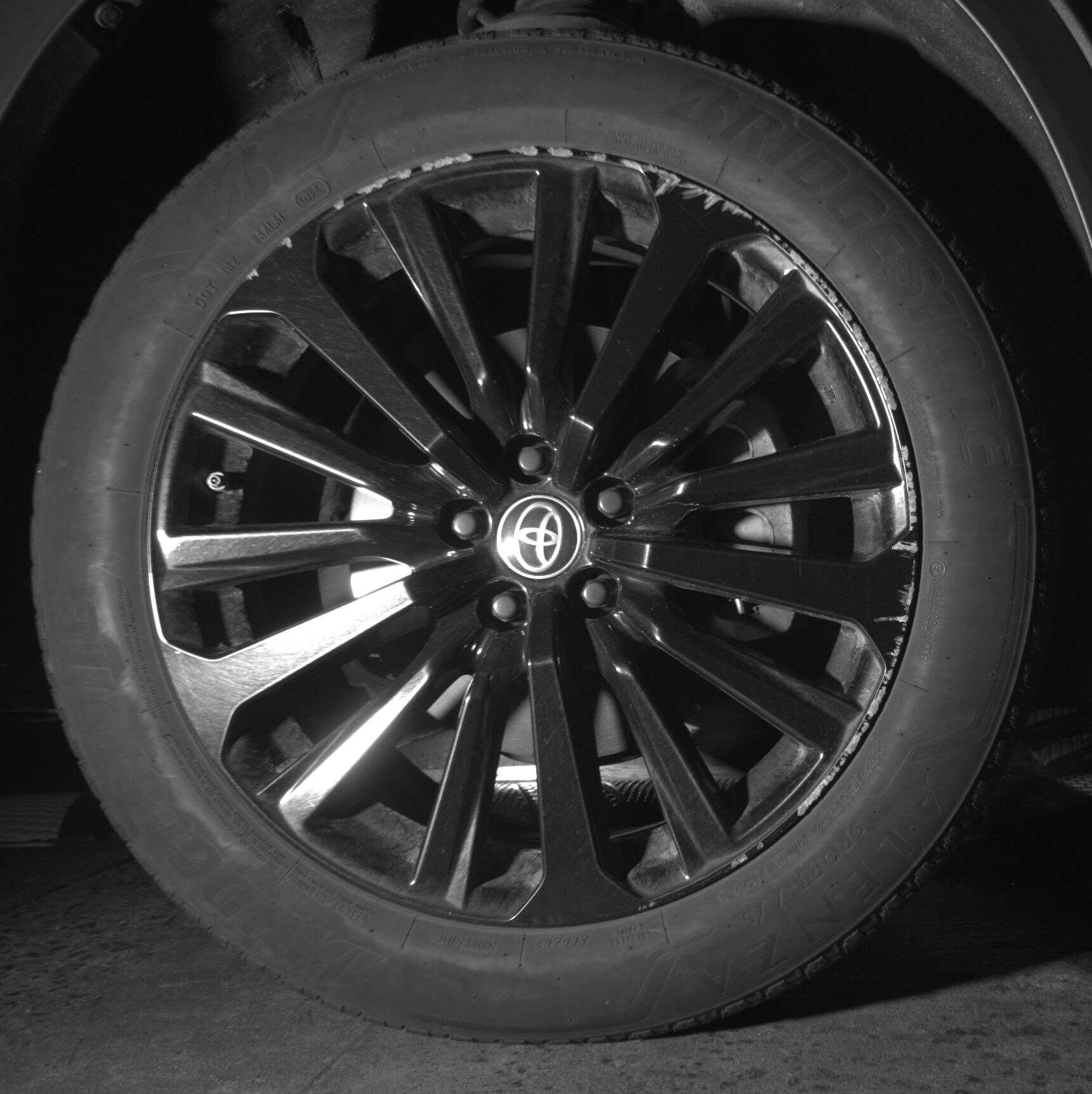 Thumbnail: 2024 Toyota Highlander - 10