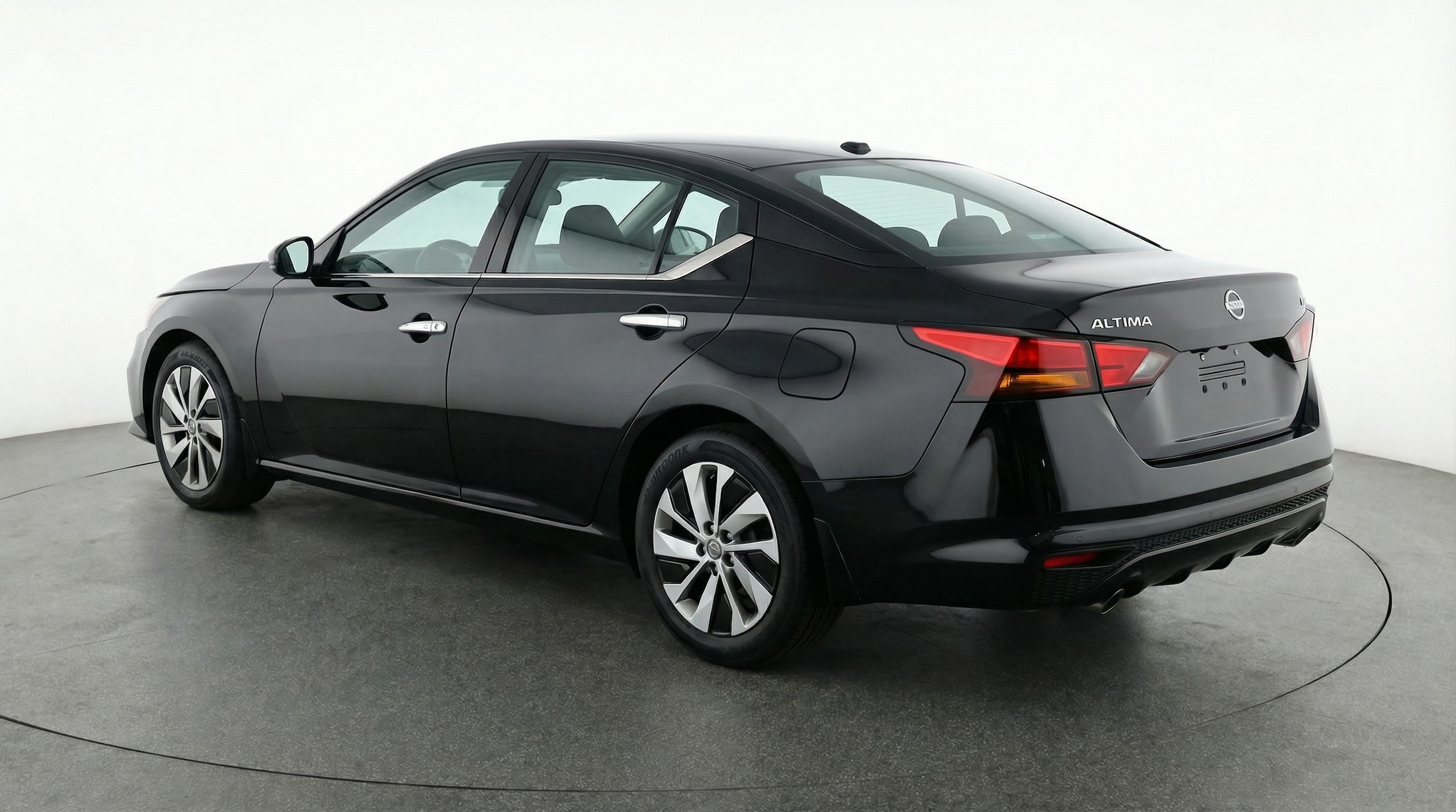 Thumbnail: 2024 Nissan Altima - 5