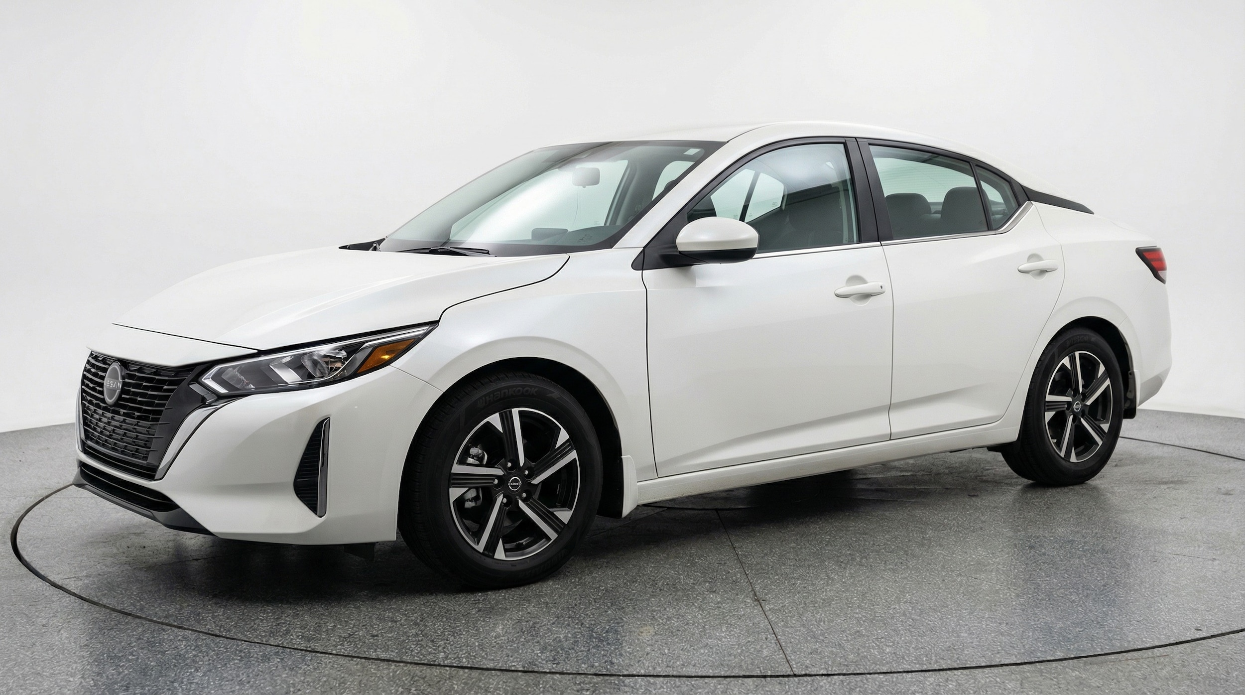 Thumbnail: 2025 Nissan Sentra - 3