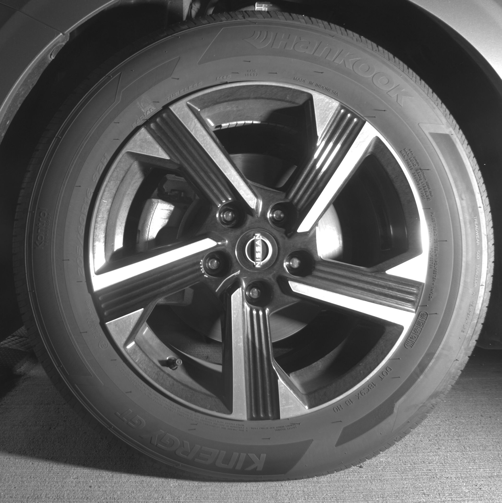 Thumbnail: 2025 Nissan Sentra - 9