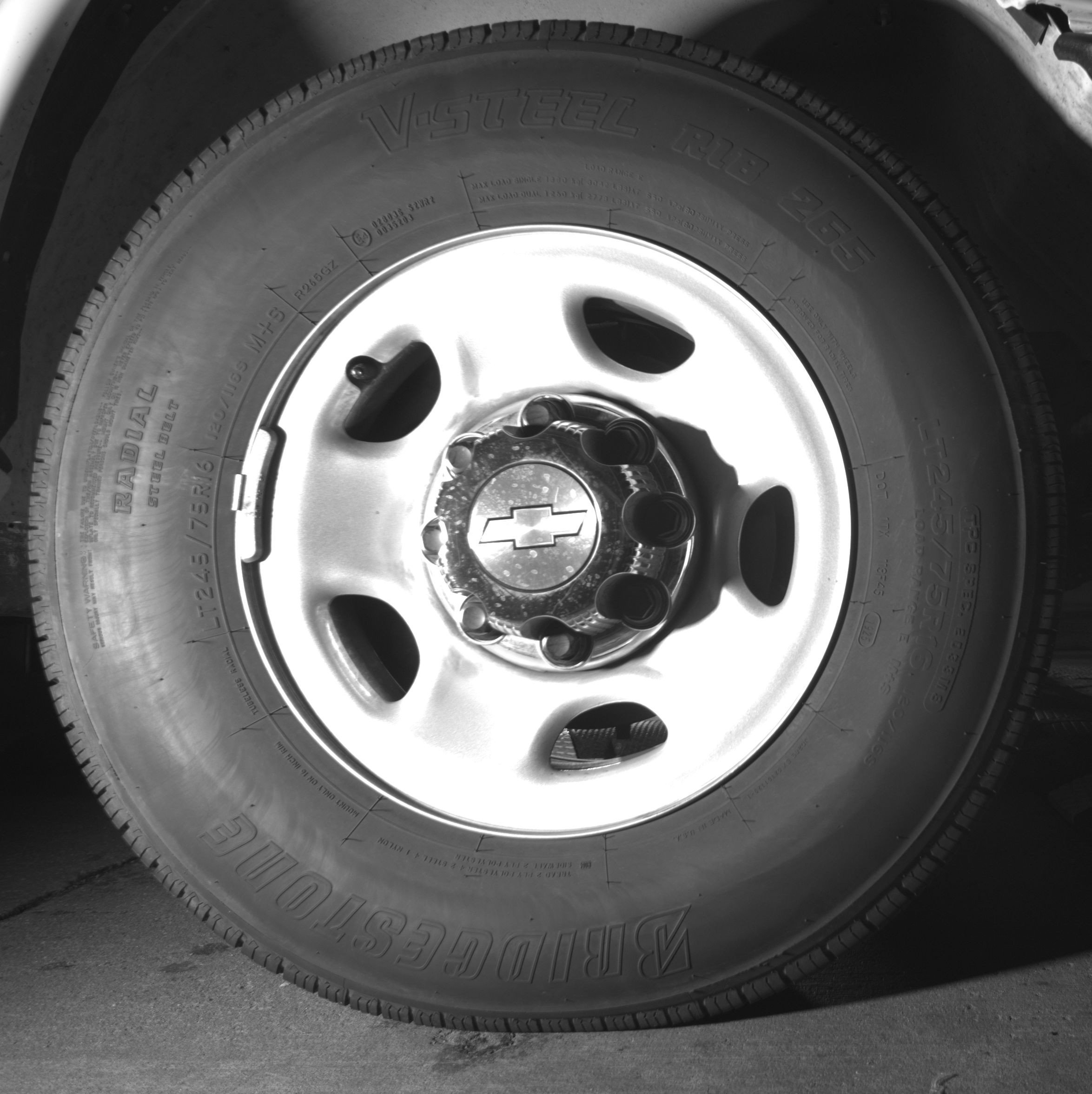 Thumbnail: 2025 Chevrolet Express - 13