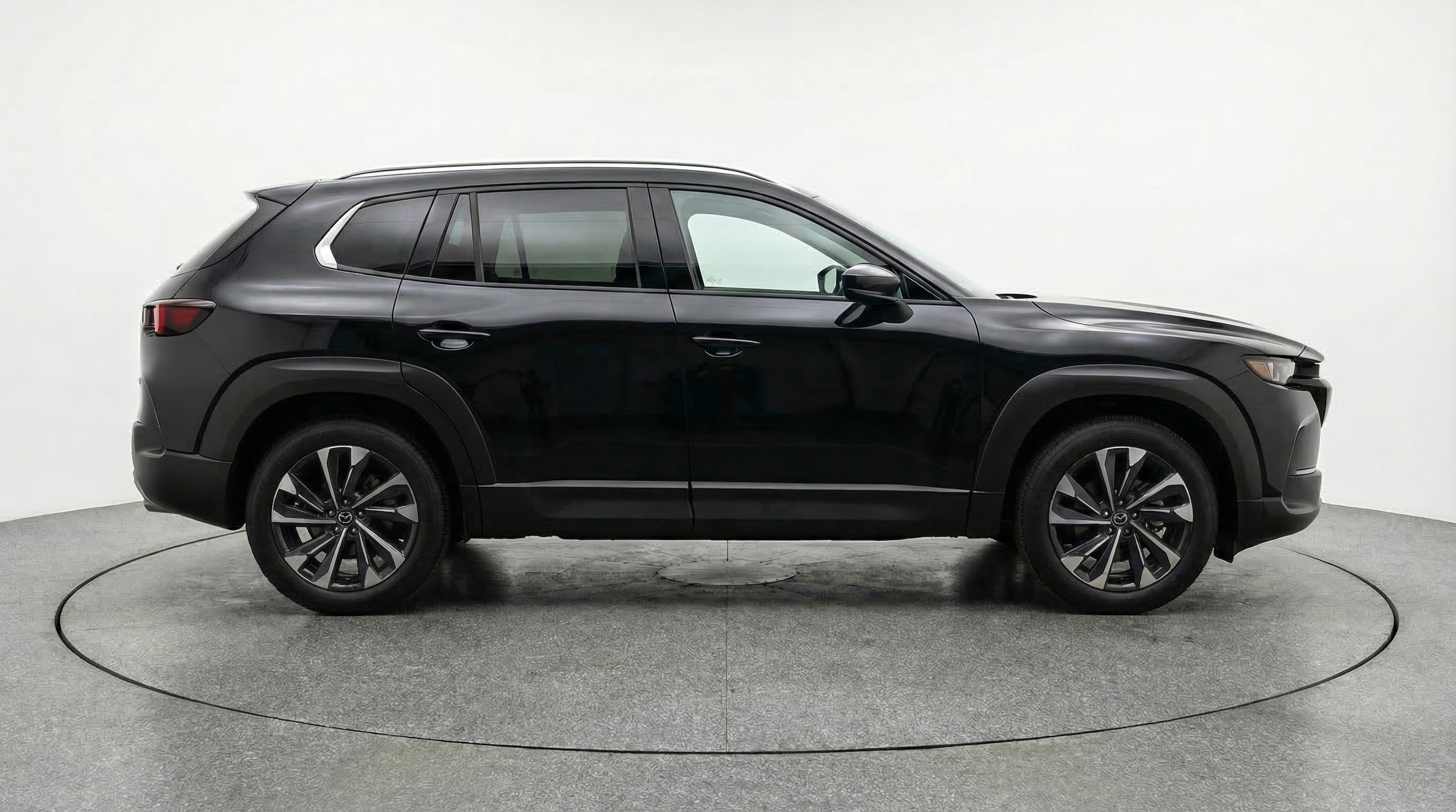 Thumbnail: 2025 Mazda CX-50 - 8