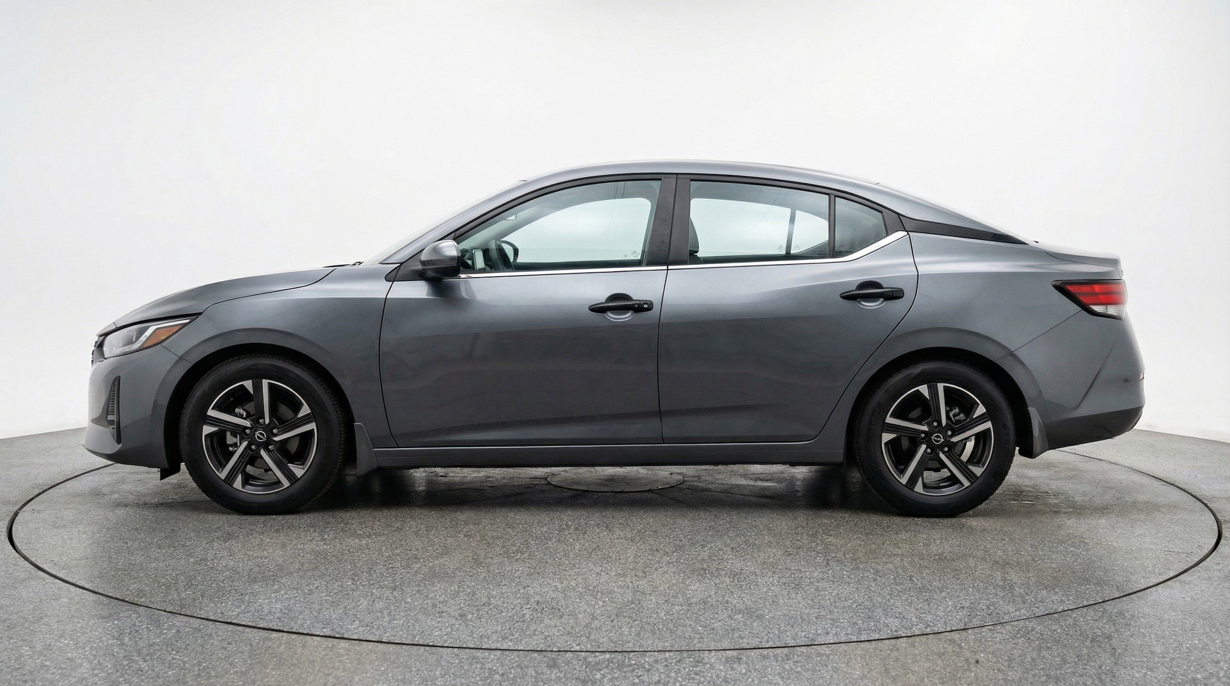 Thumbnail: 2025 Nissan Sentra - 5