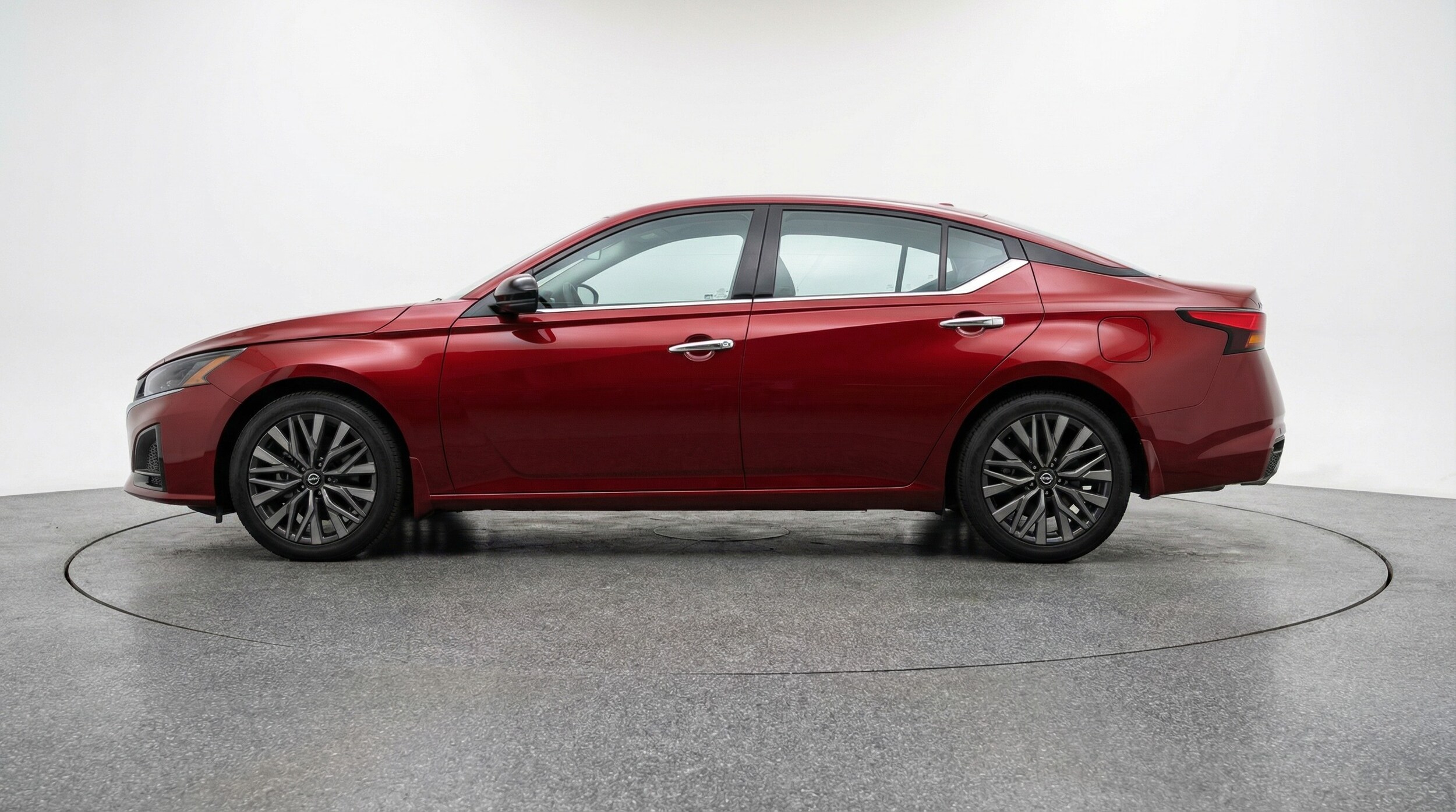 Thumbnail: 2025 Nissan Altima - 4