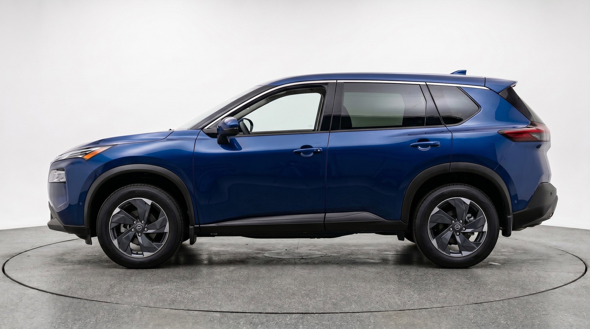 Thumbnail: 2025 Nissan Rogue - 5