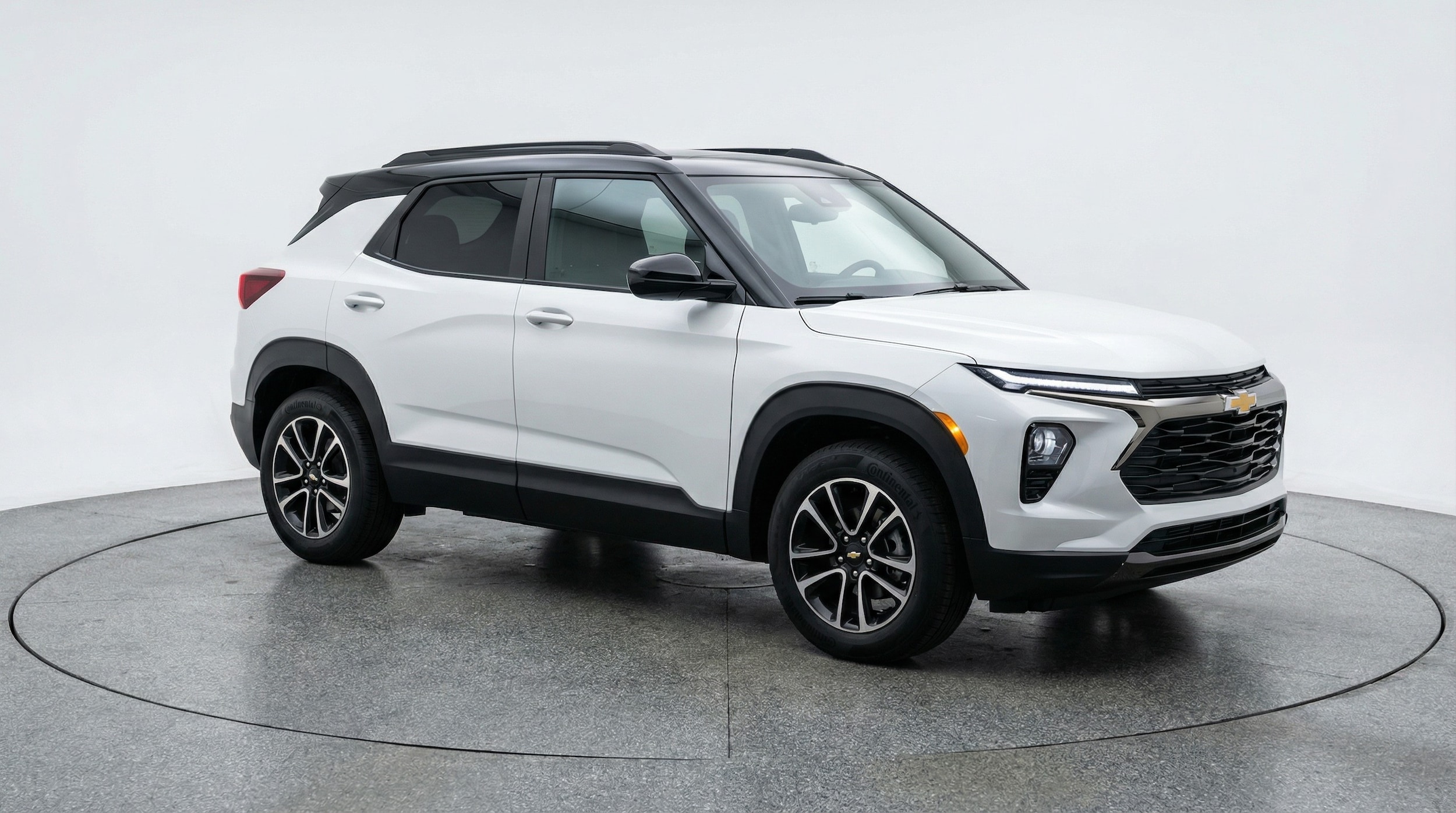 Thumbnail: 2025 Chevrolet TrailBlazer - 1