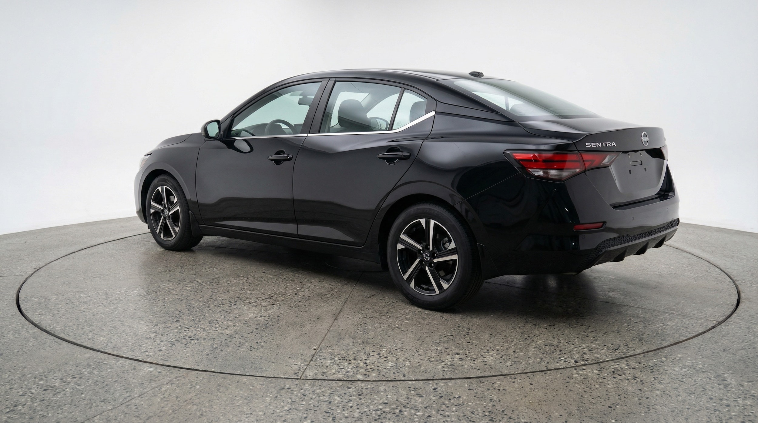 Thumbnail: 2025 Nissan Sentra - 5