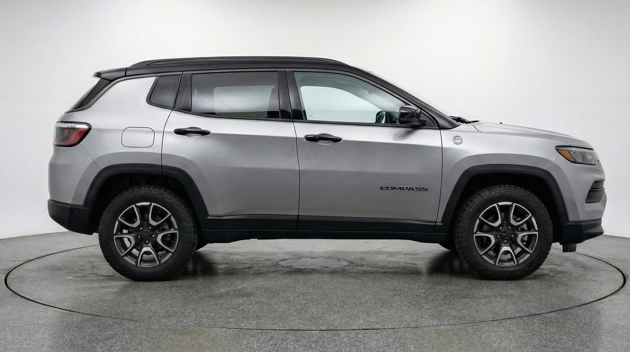 Thumbnail: 2025 Jeep Compass - 8