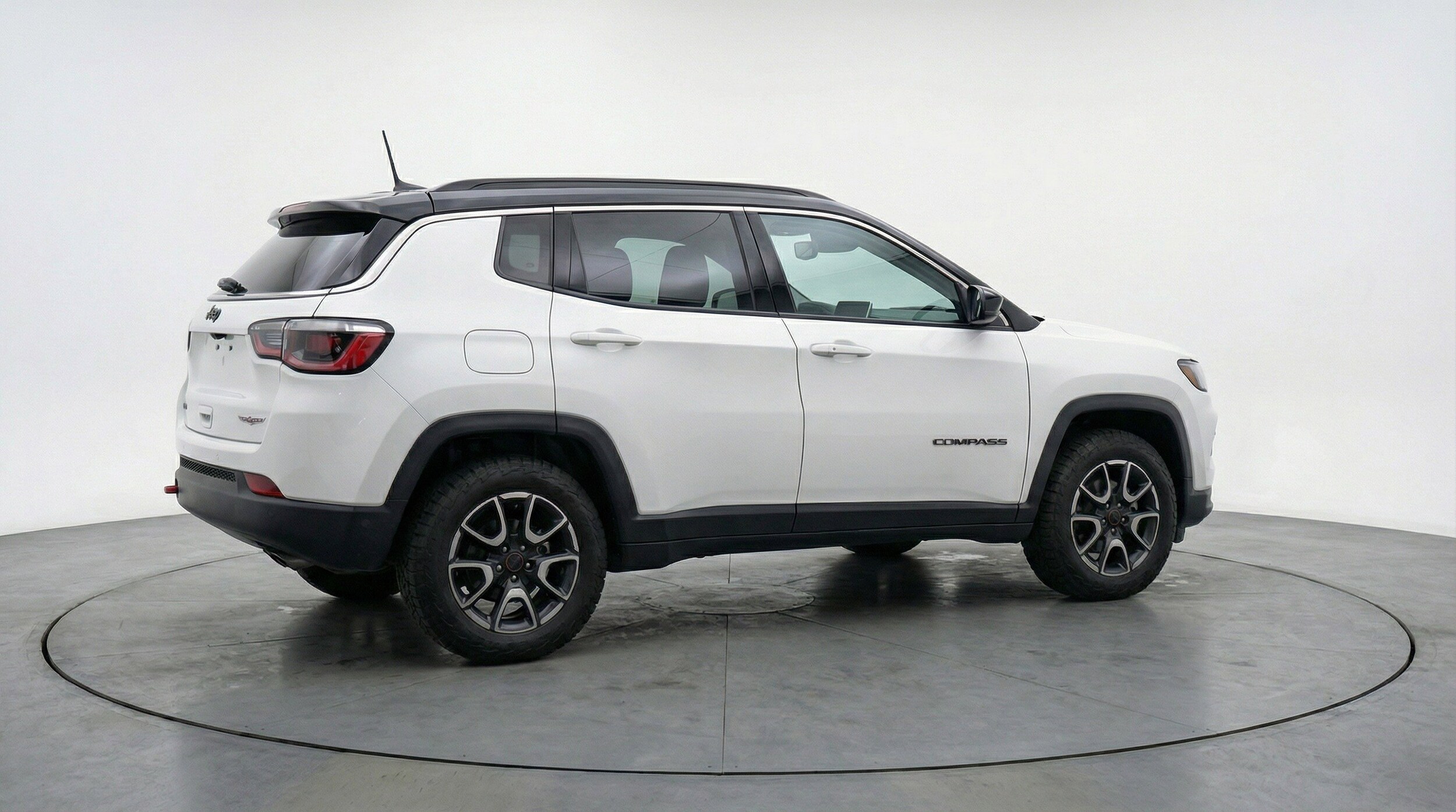 Thumbnail: 2025 Jeep Compass - 9