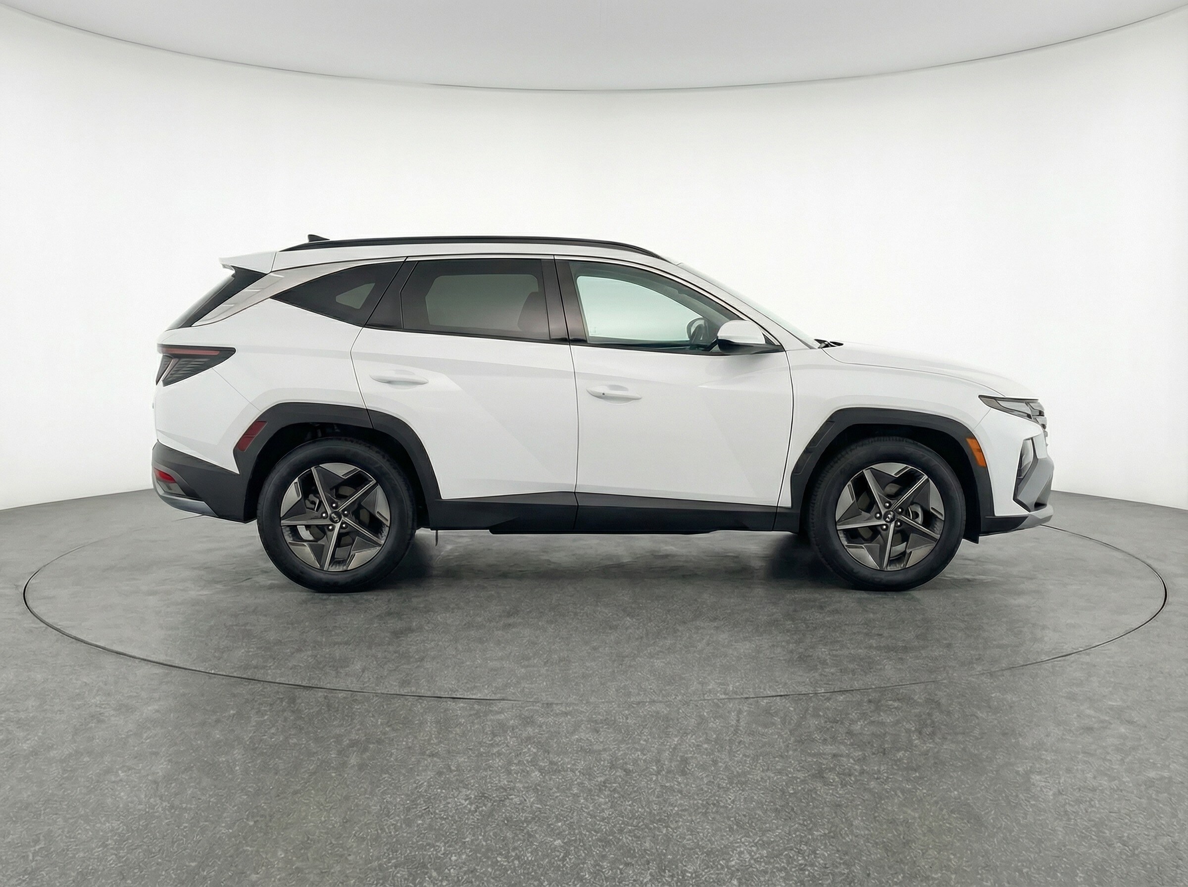 Thumbnail: 2025 Hyundai Tucson - 8