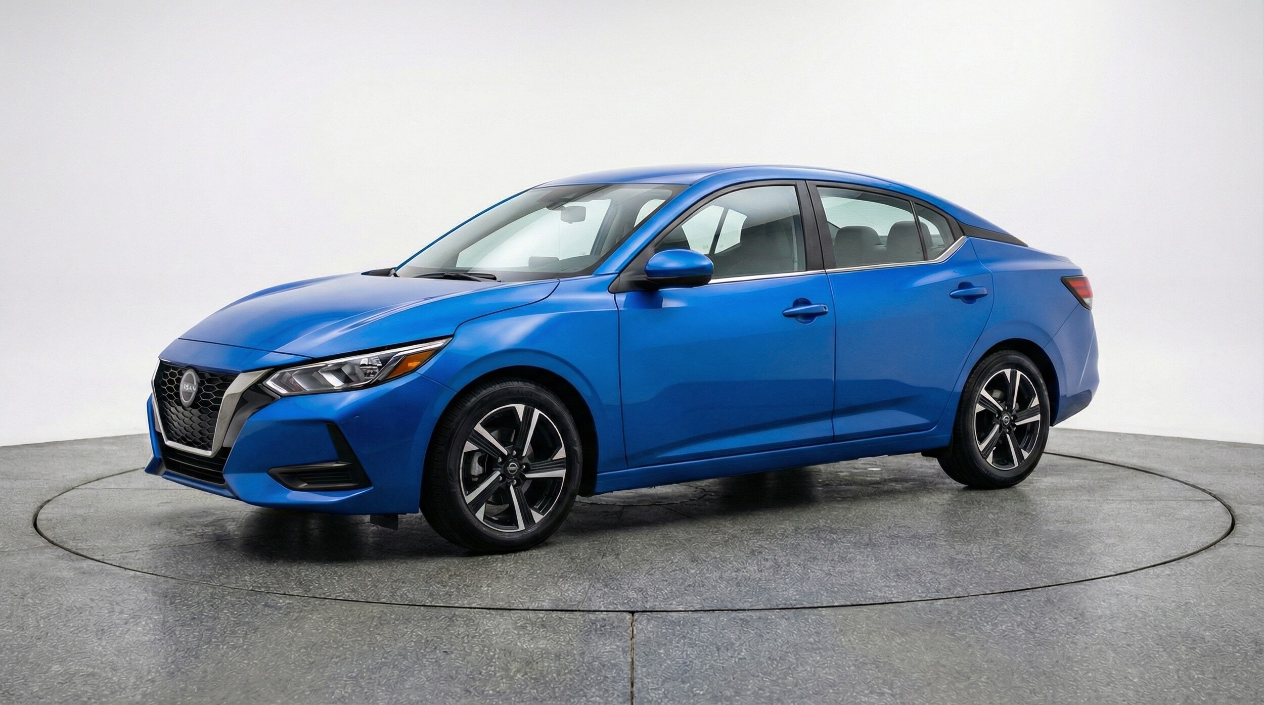 Thumbnail: 2025 Nissan Sentra - 3