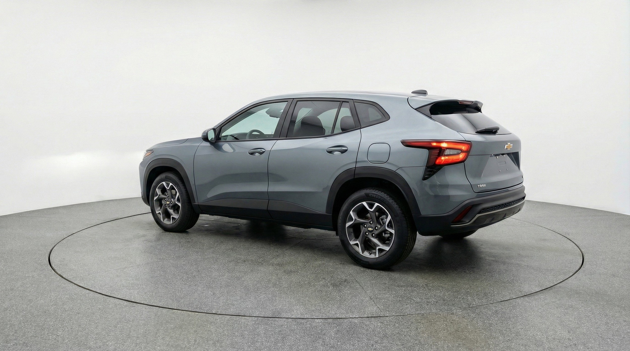 Thumbnail: 2025 Chevrolet Trax - 6