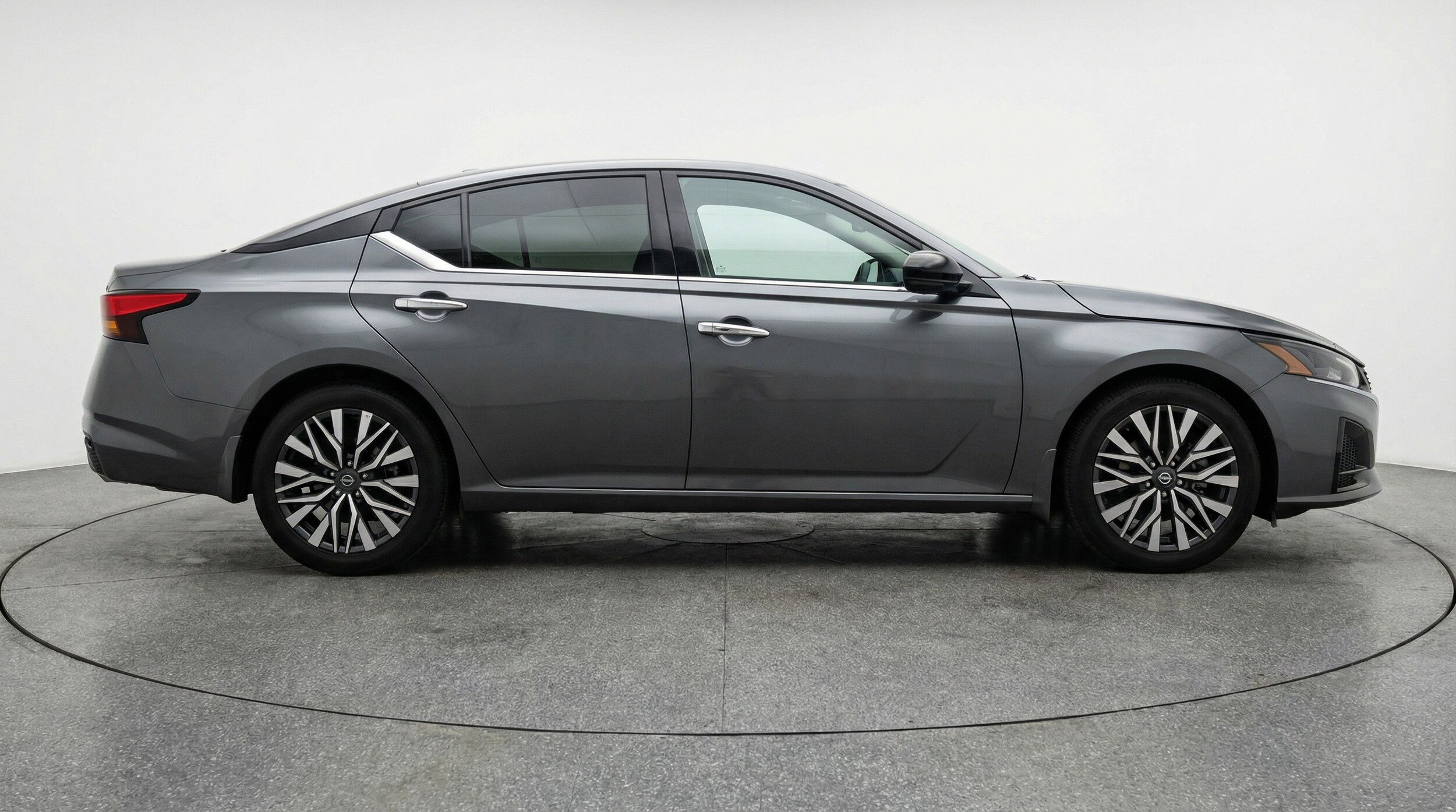 Thumbnail: 2025 Nissan Altima - 11